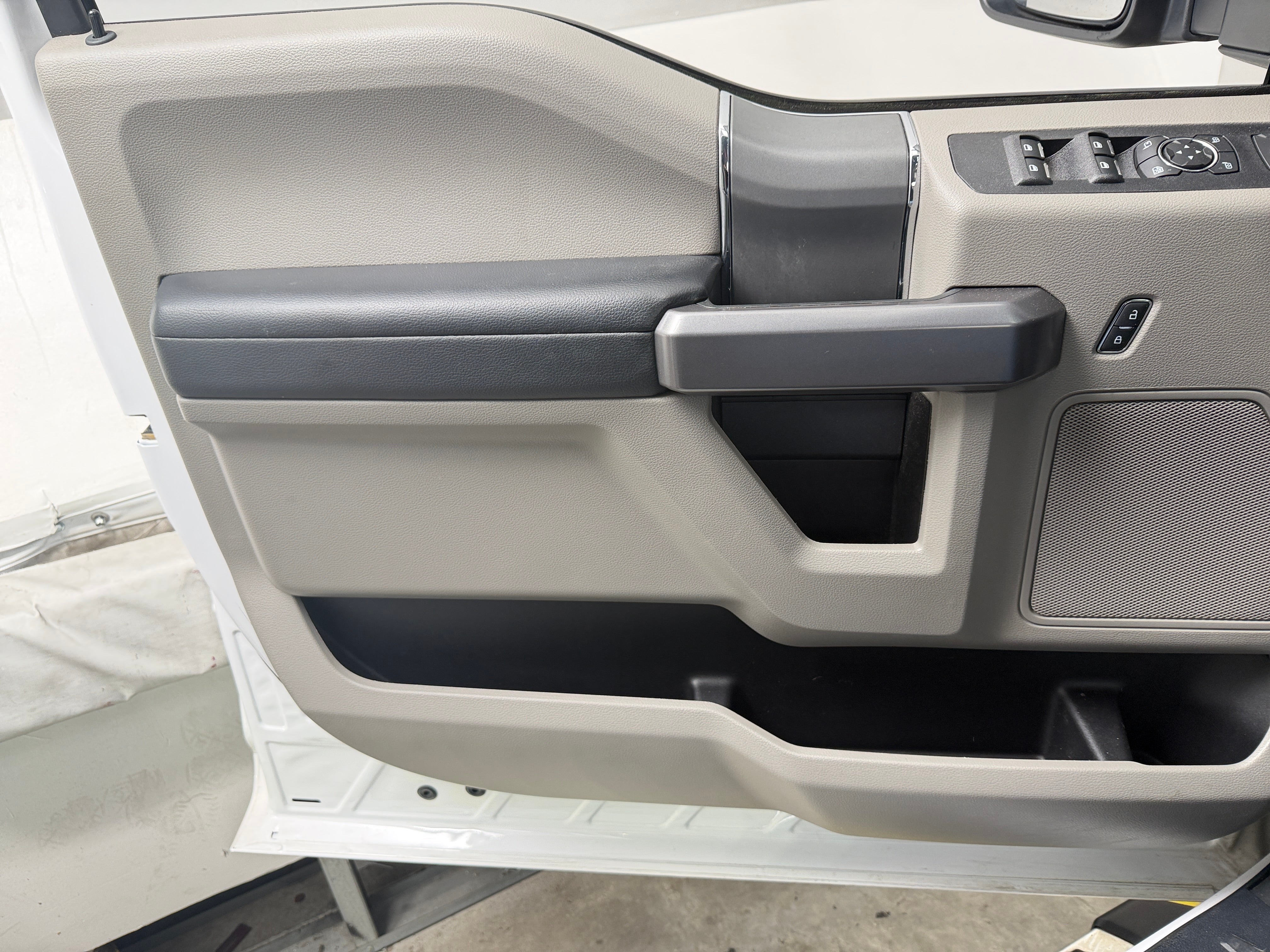 Used 2022 Ford F-250 Super Duty XLT with VIN 1FT7W2BN1NEG40214 for sale in Little Rock