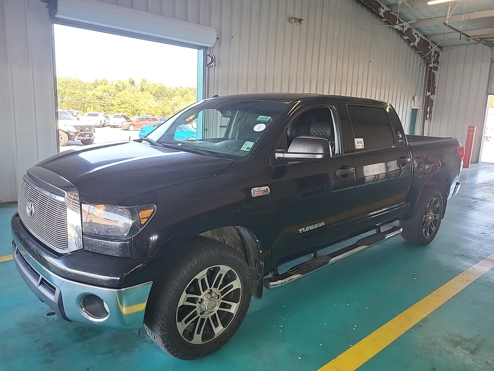 2013 Toyota Tundra Crewmax 5.7l FFV V8 6-SPD At