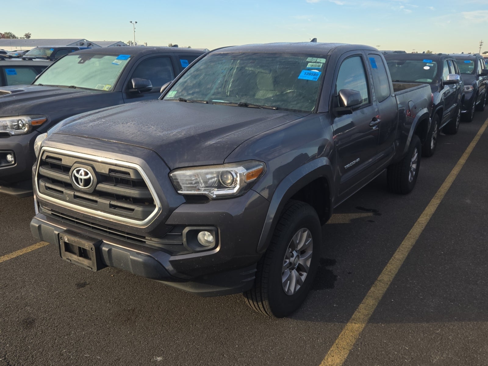 2016 Toyota Tacoma 4WD Access Cab I4 At SR5
