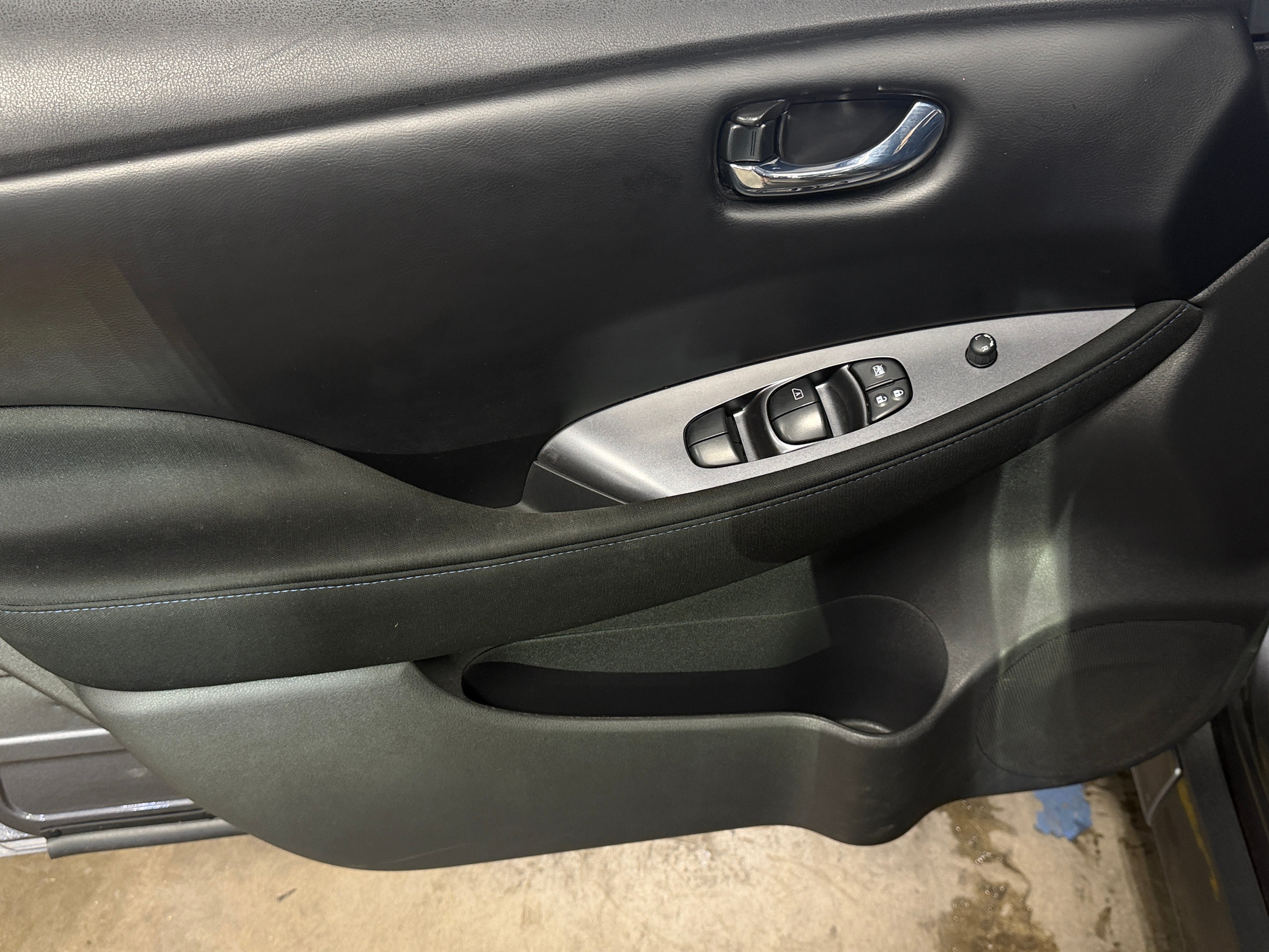 Used 2025 Nissan Leaf S with VIN 1N4AZ1BV6SC561867 for sale in Auburn, WA