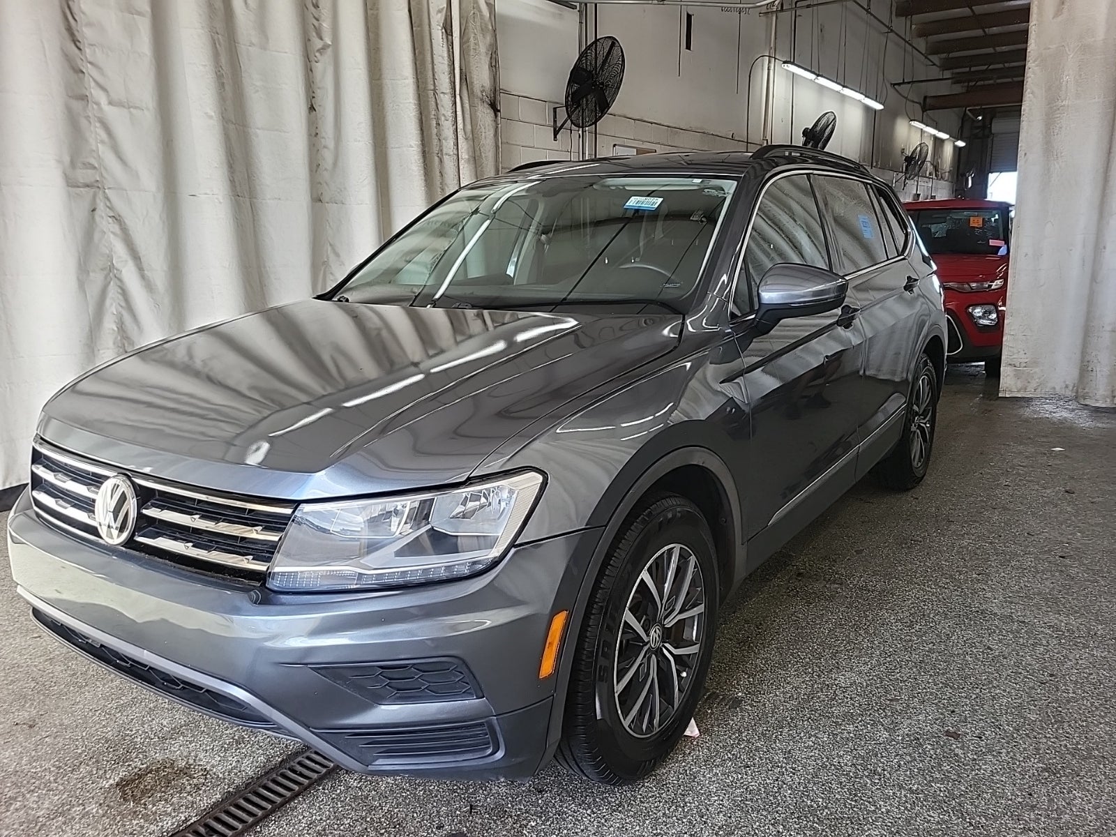 2020 Volkswagen Tiguan SE