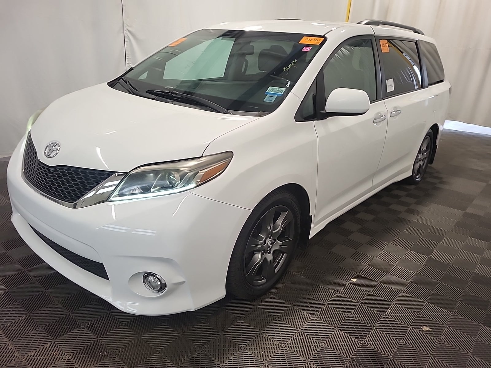 2017 Toyota Sienna SE