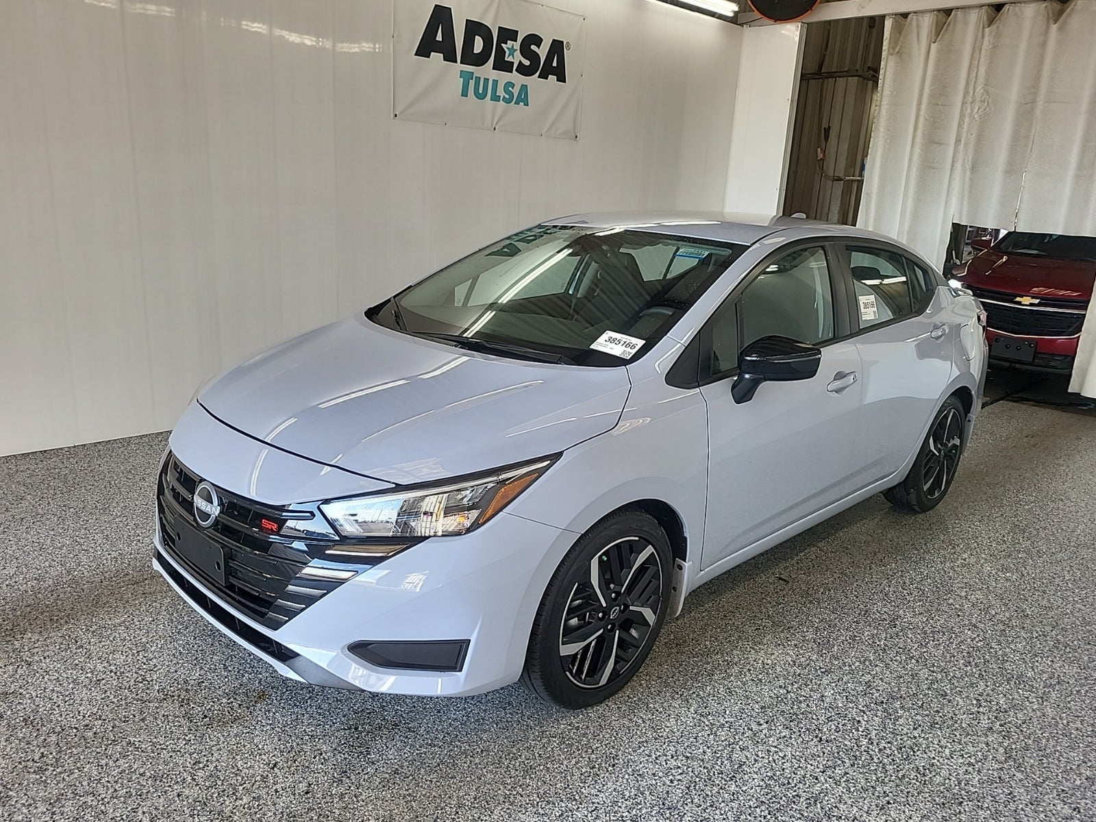 2025 Nissan Versa SR