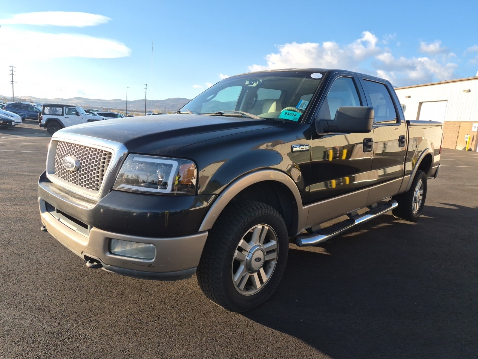 2004 Ford F-150 Supercrew 139" Lariat 4WD
