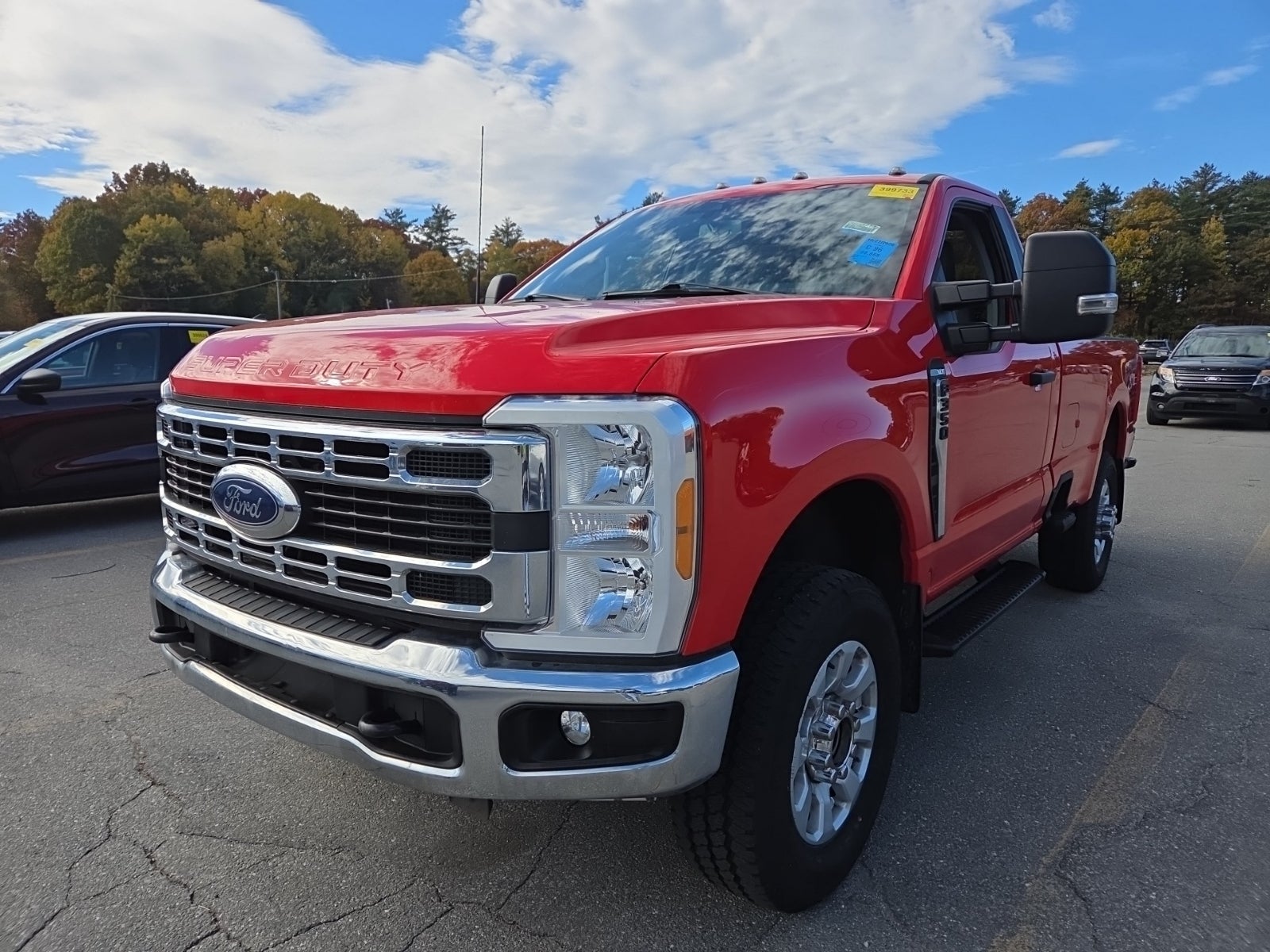 2023 Ford F-350 XLT 4WD Reg Cab 8' Box