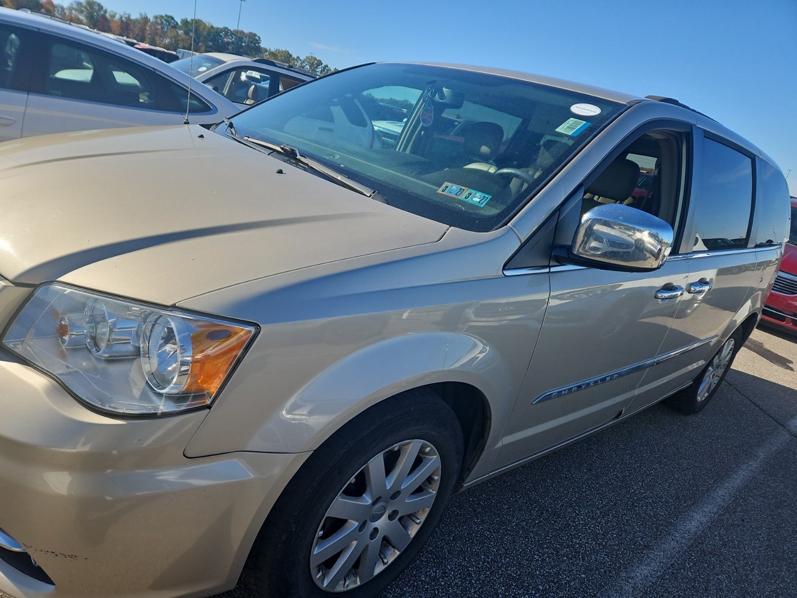 2016 Chrysler Town & Country Touring