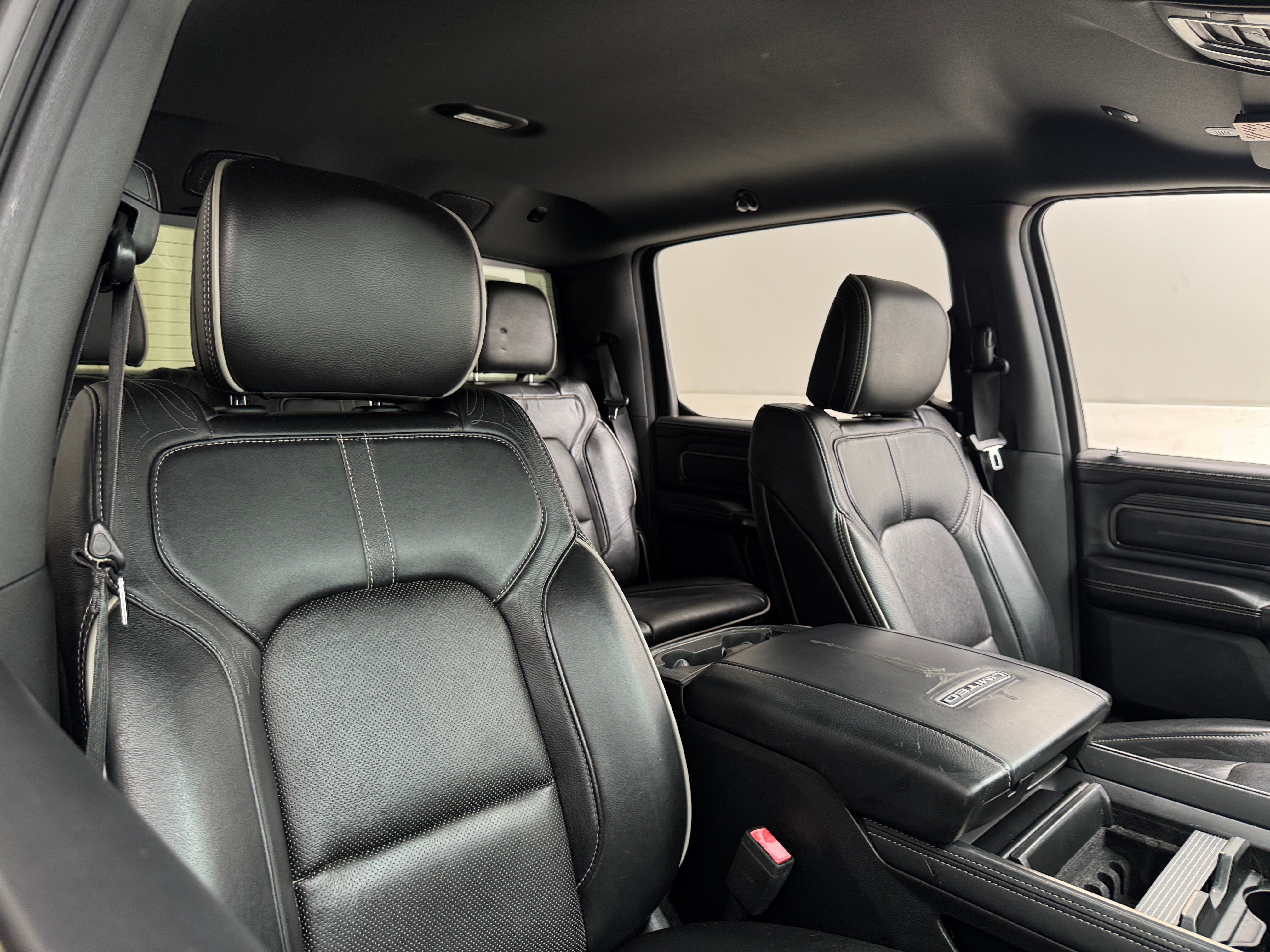 Used 2019 RAM Ram 1500 Pickup Limited with VIN 1C6SRFHT4KN623621 for sale in Little Rock