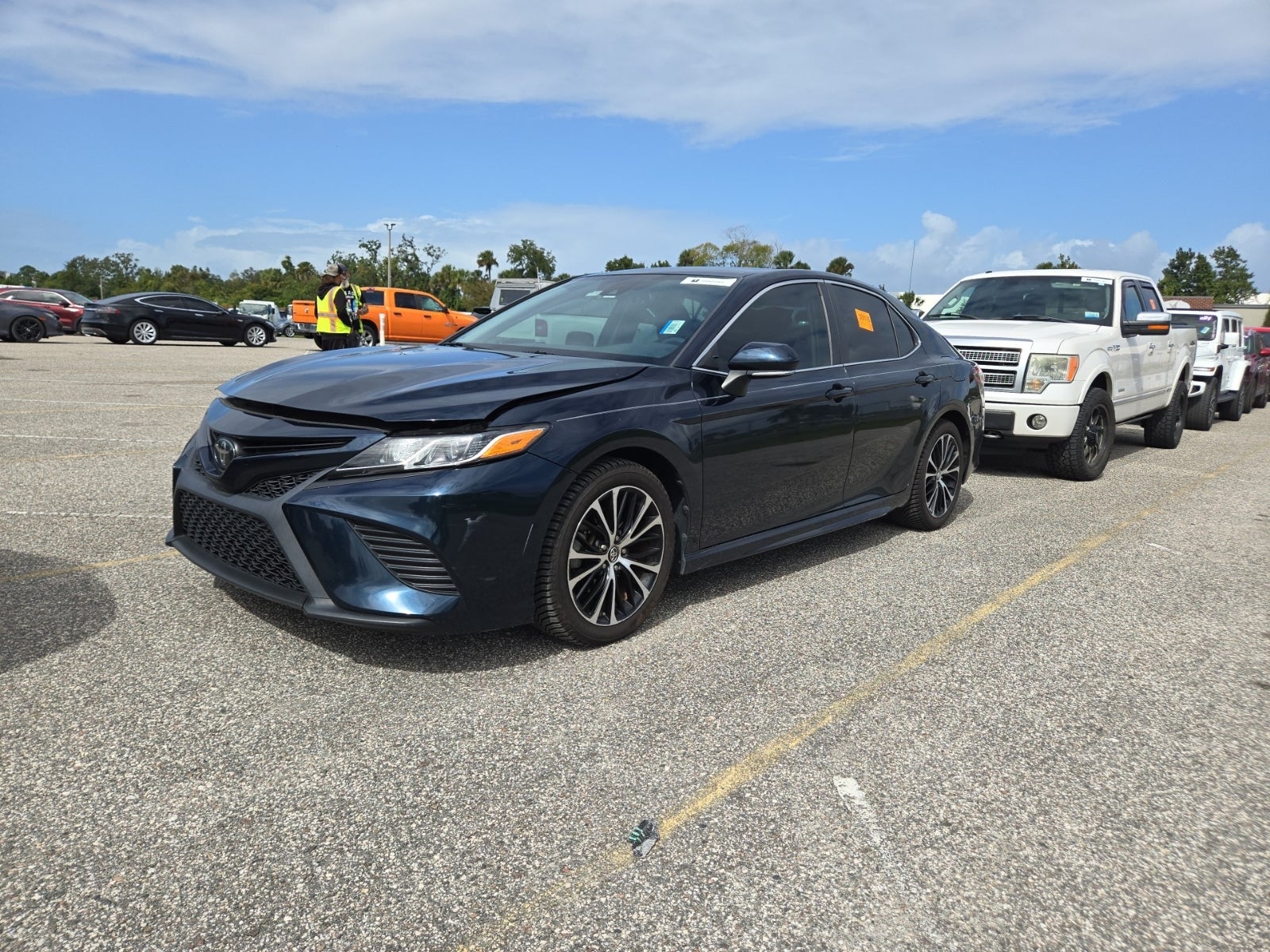 2019 Toyota Camry SE