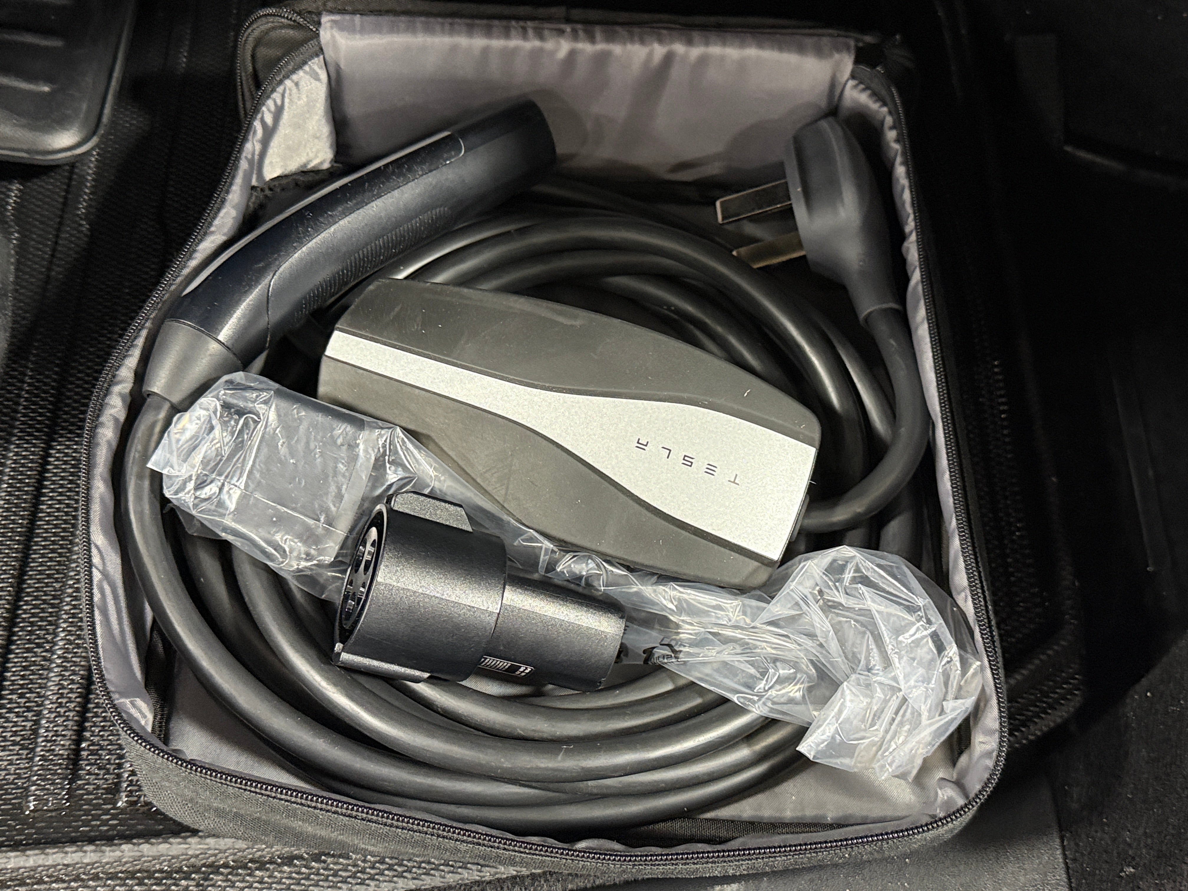 Used 2023 Tesla Model Y Long Range with VIN 7SAYGDEE7PF805261 for sale in Auburn, WA