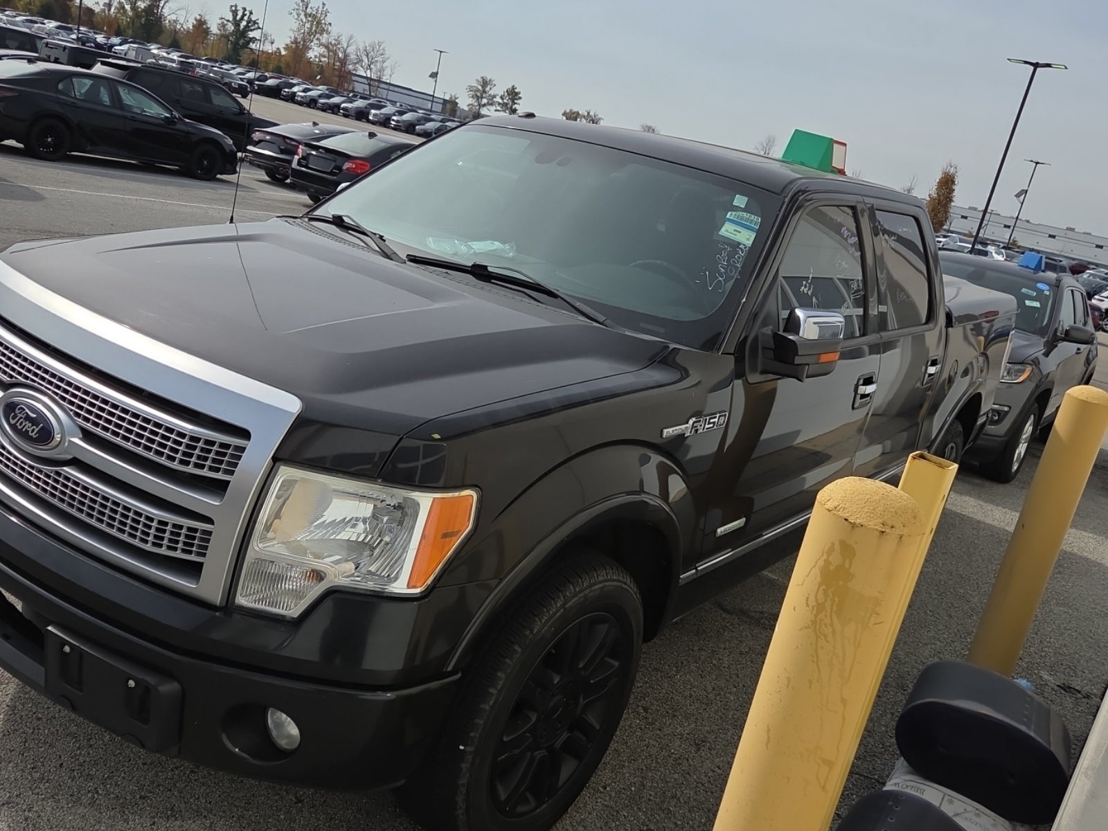 2012 Ford F-150 2WD Supercrew 145" Platinum