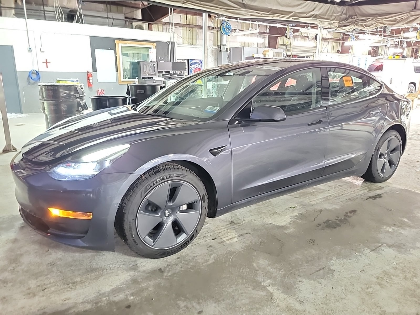 2023 Tesla Model 3 Standard Range