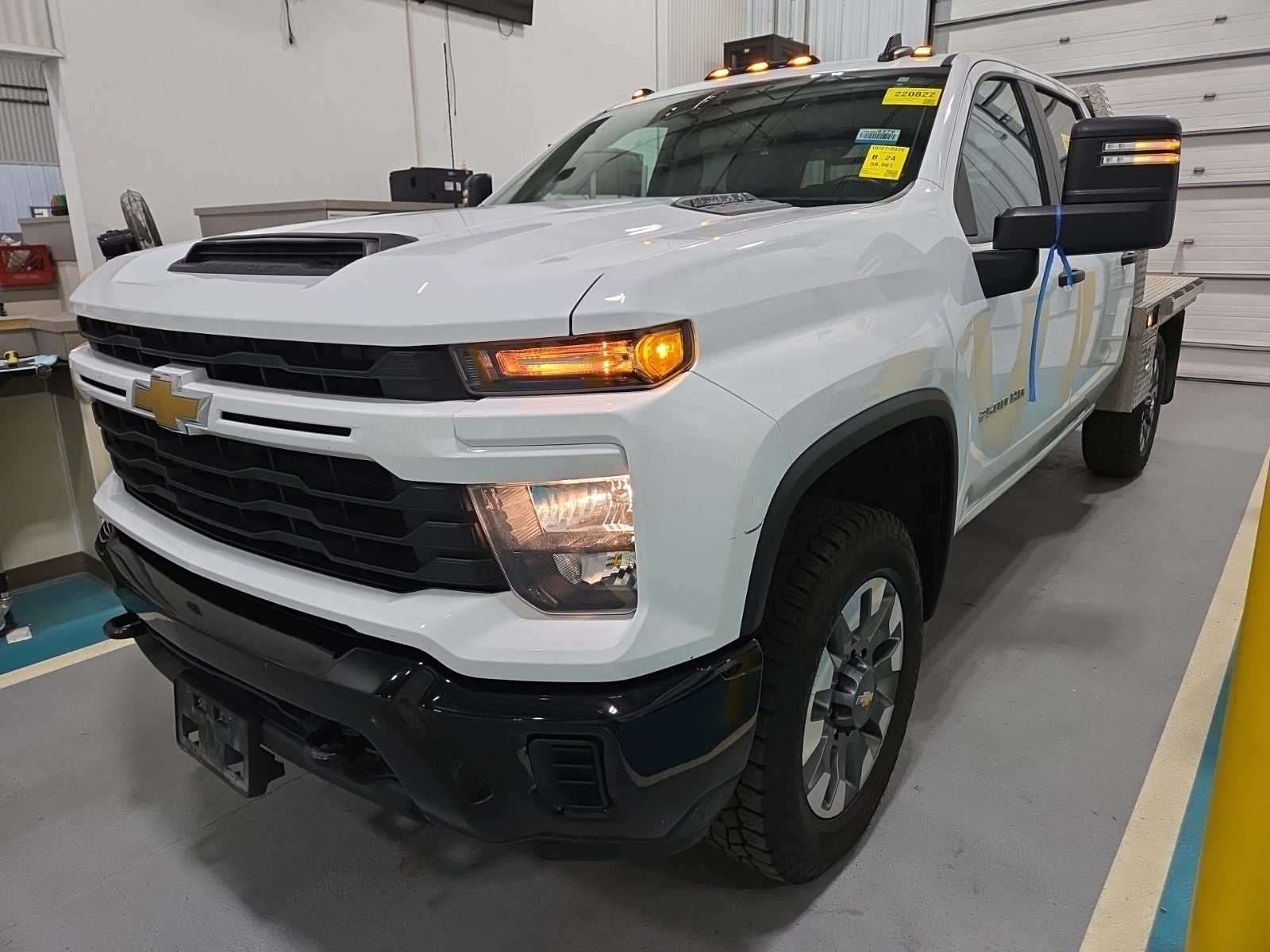 2024 Chevrolet Silverado 2500HD 4WD Crew Cab 159" Custom