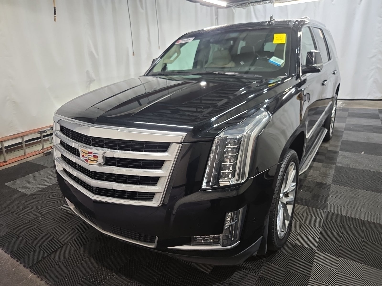 2018 Cadillac Escalade Premium Luxury