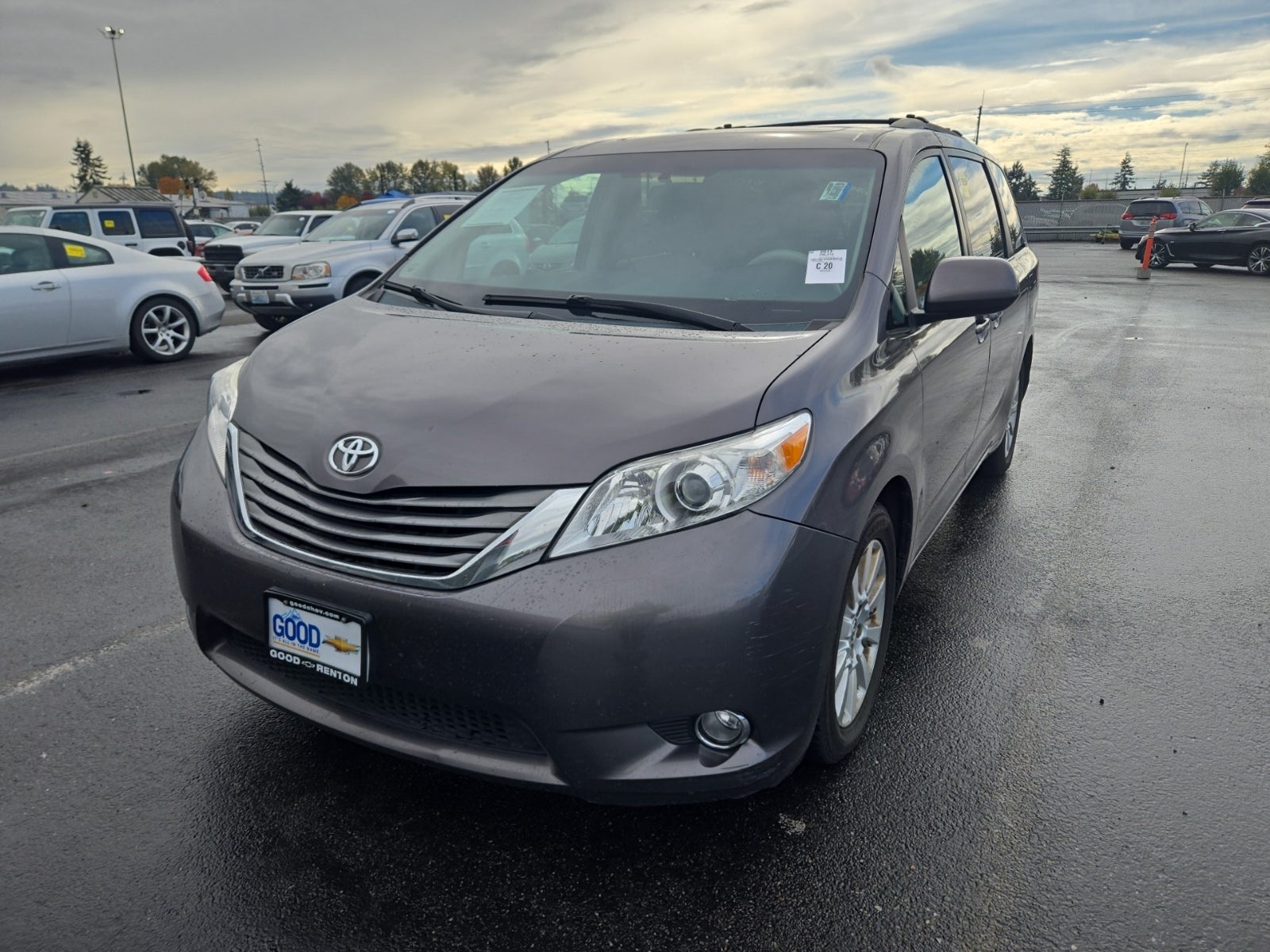 2013 Toyota Sienna XLE
