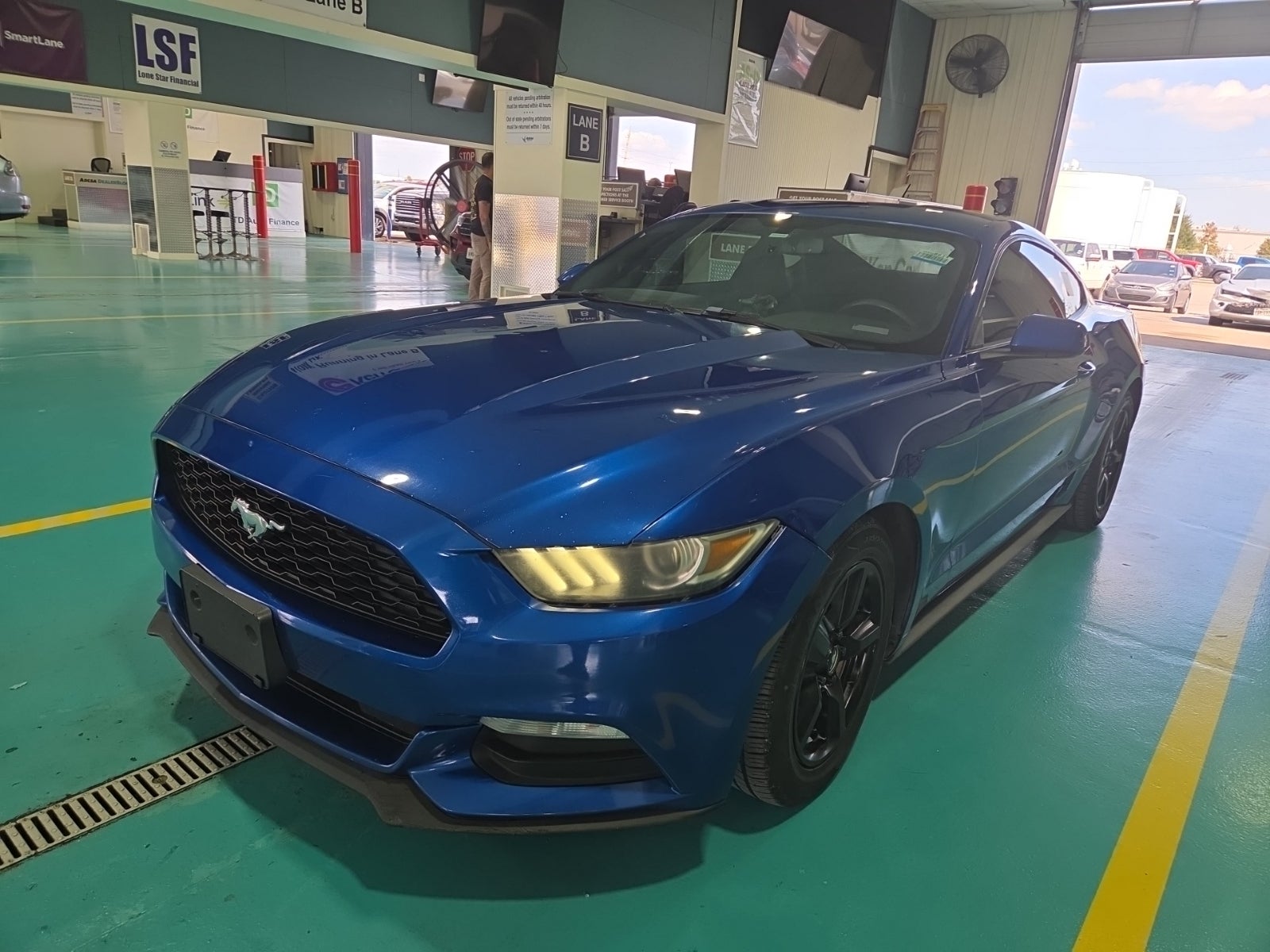 2017 Ford Mustang V6