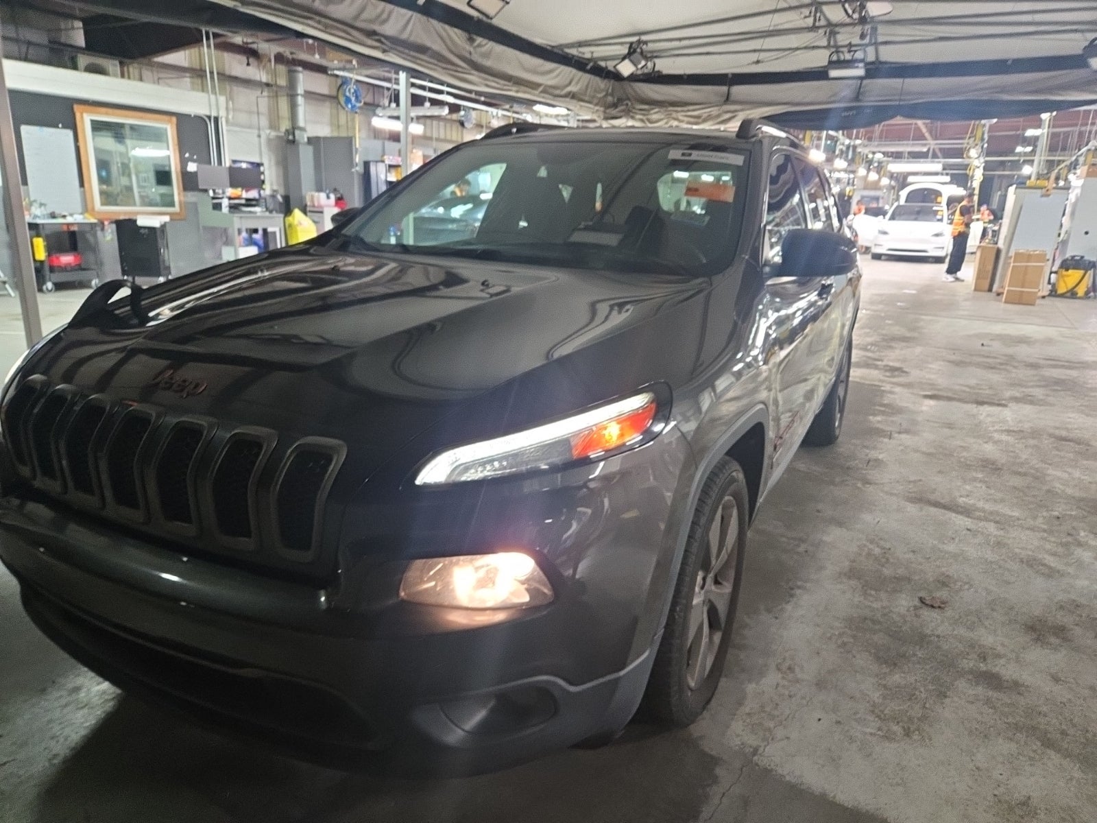 2016 Jeep Cherokee 75th Anniversary
