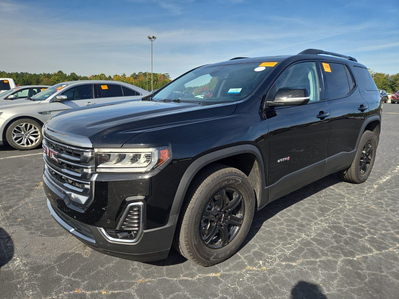 2022 GMC Acadia AT4