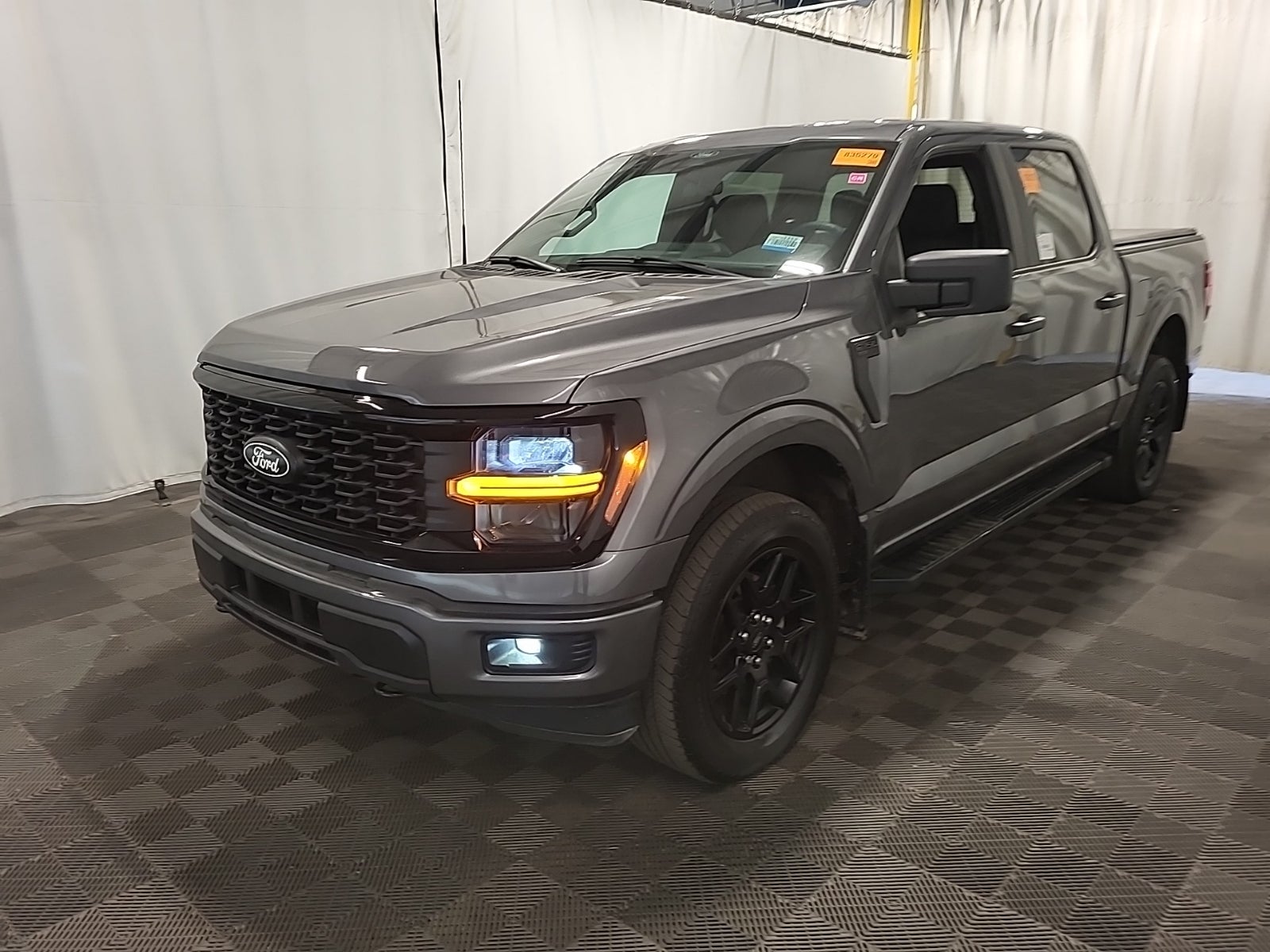 2024 Ford F-150 STX 4WD Supercrew 5.5' Box
