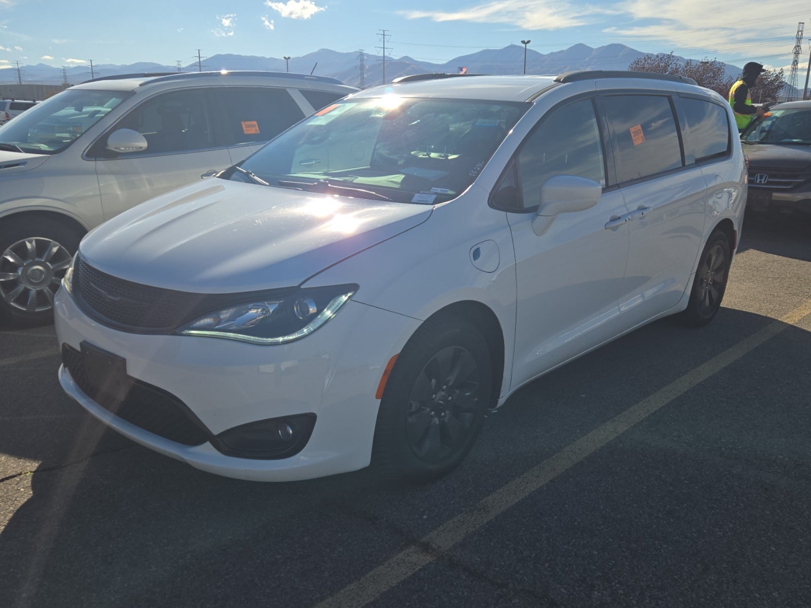 2020 Chrysler Pacifica Hybrid Hybrid Touring L