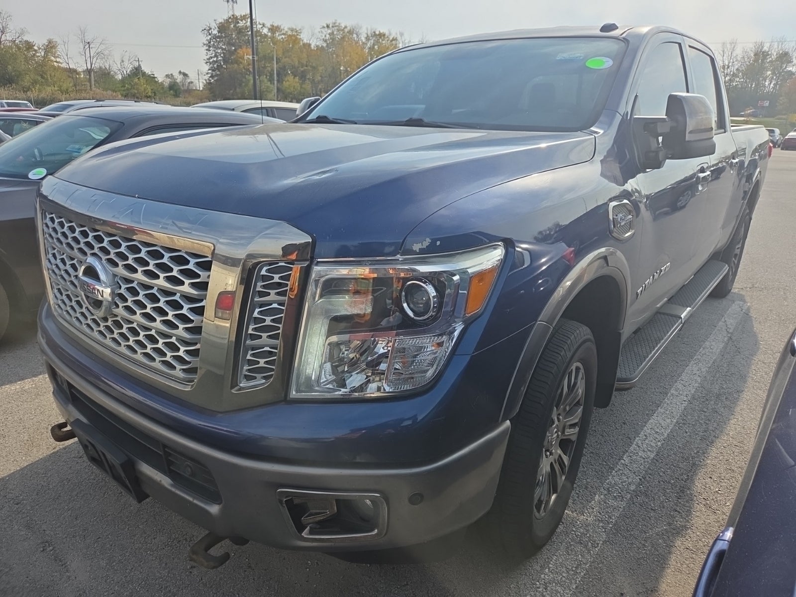2017 Nissan Titan XD 4x4 Gas Crew Cab Platinum Reserve