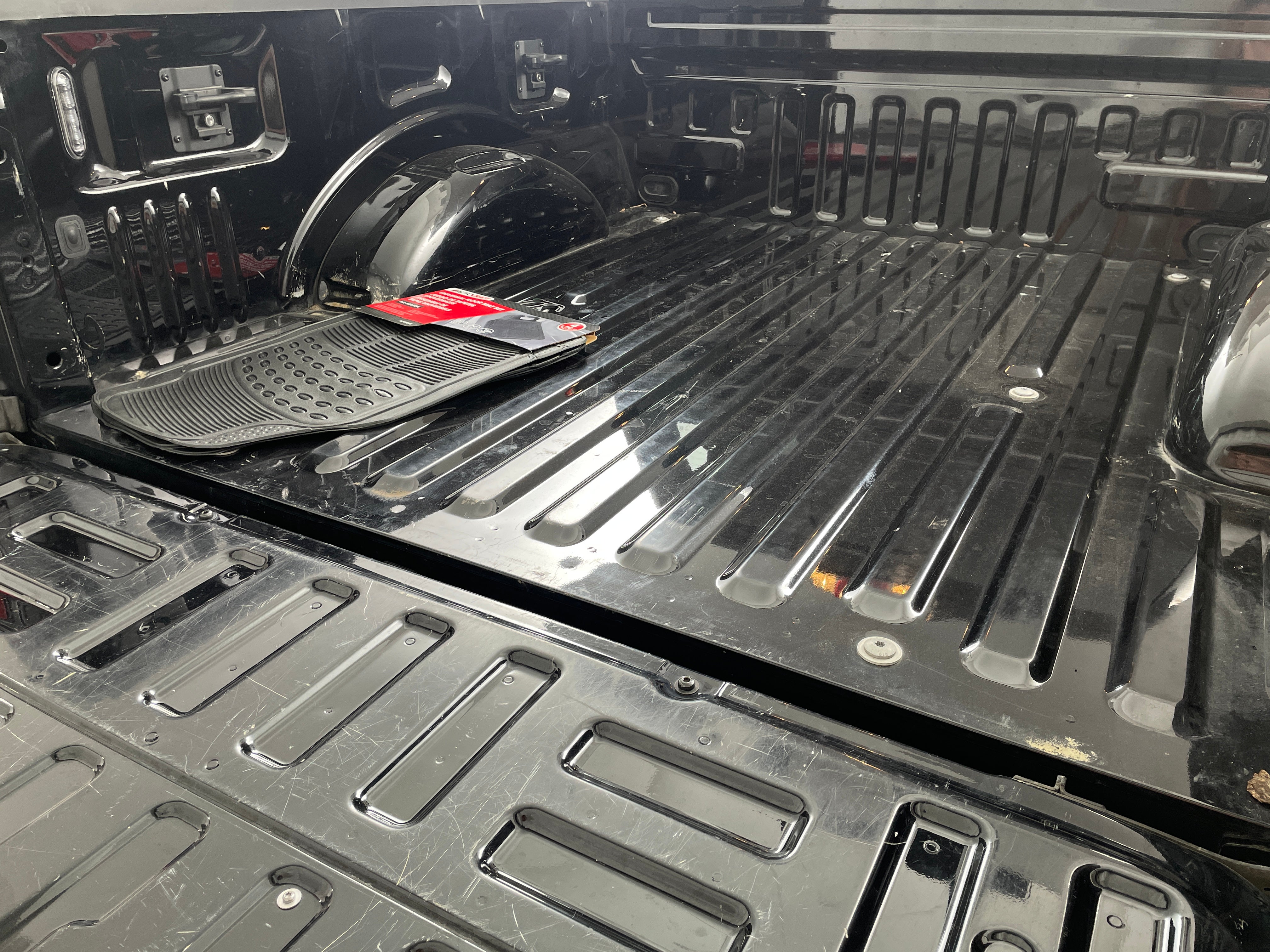 Used 2019 Ford F-150 XLT with VIN 1FTEW1EP1KFC07075 for sale in Little Rock