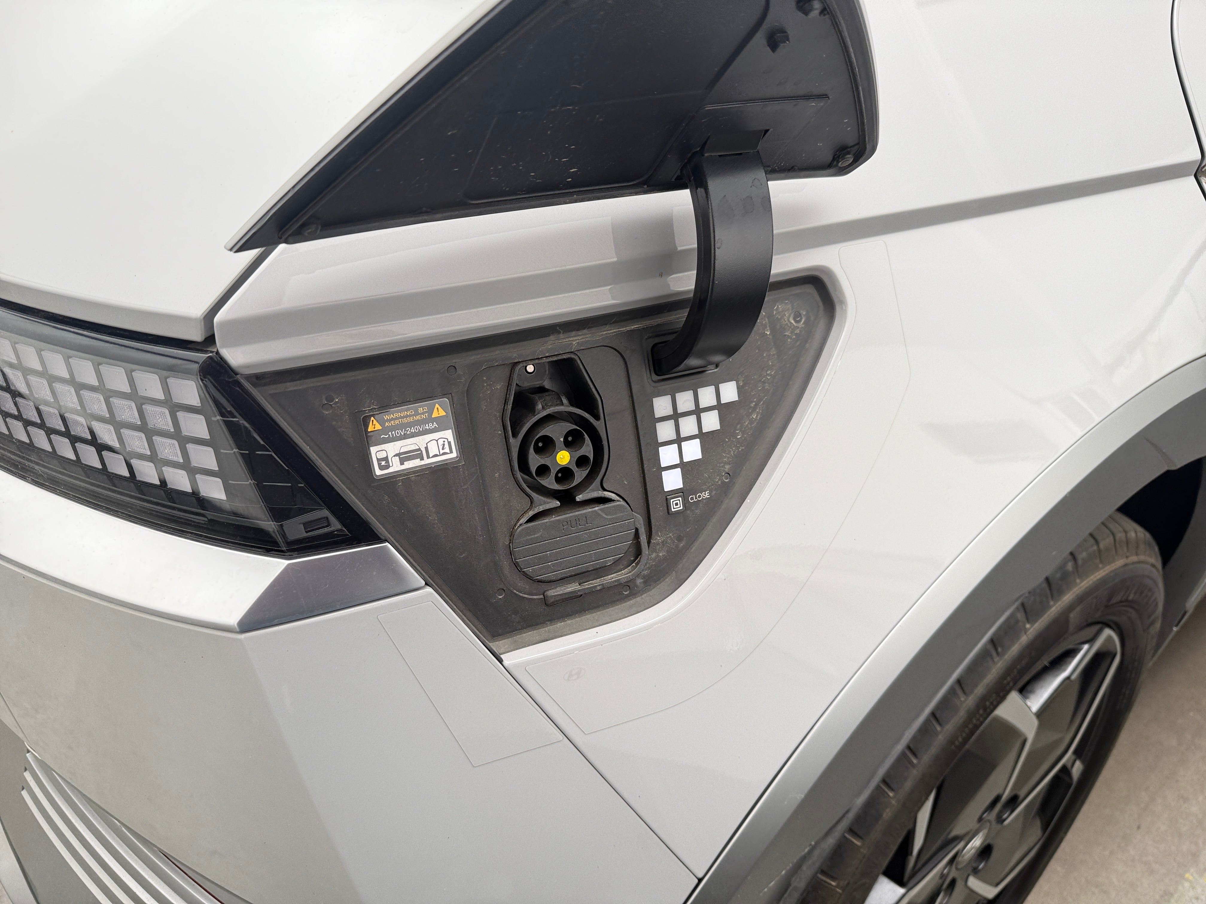 Used 2024 Hyundai IONIQ 5 Limited with VIN KM8KR4DE8RU302665 for sale in Auburn, WA