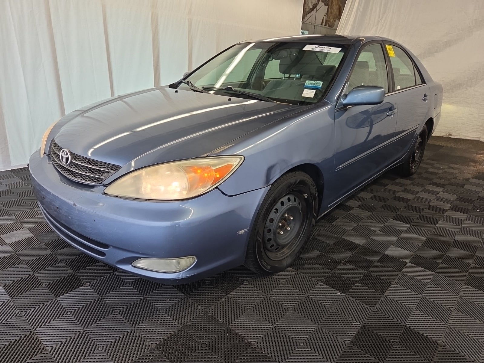 2004 Toyota Camry XLE