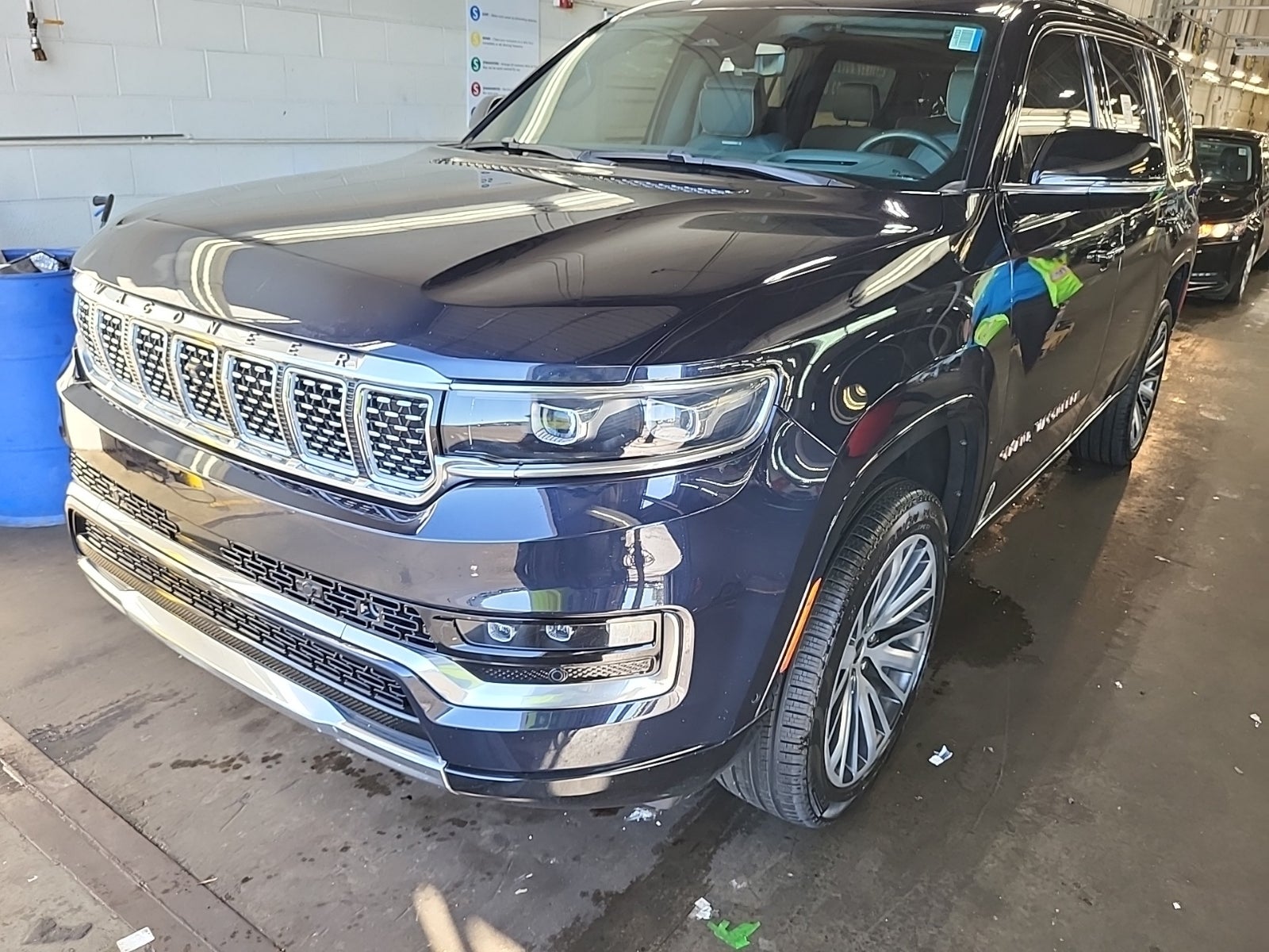 2023 Jeep Grand Wagoneer Series Iii
