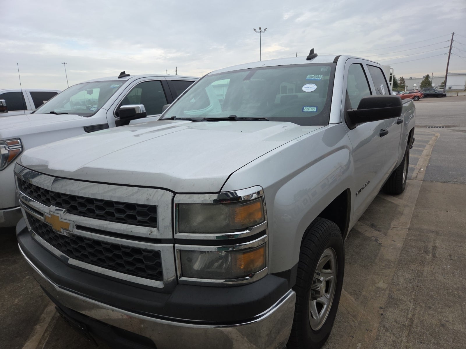 2015 Chevrolet Silverado 1500 2WD Crew Cab 143.5" LS