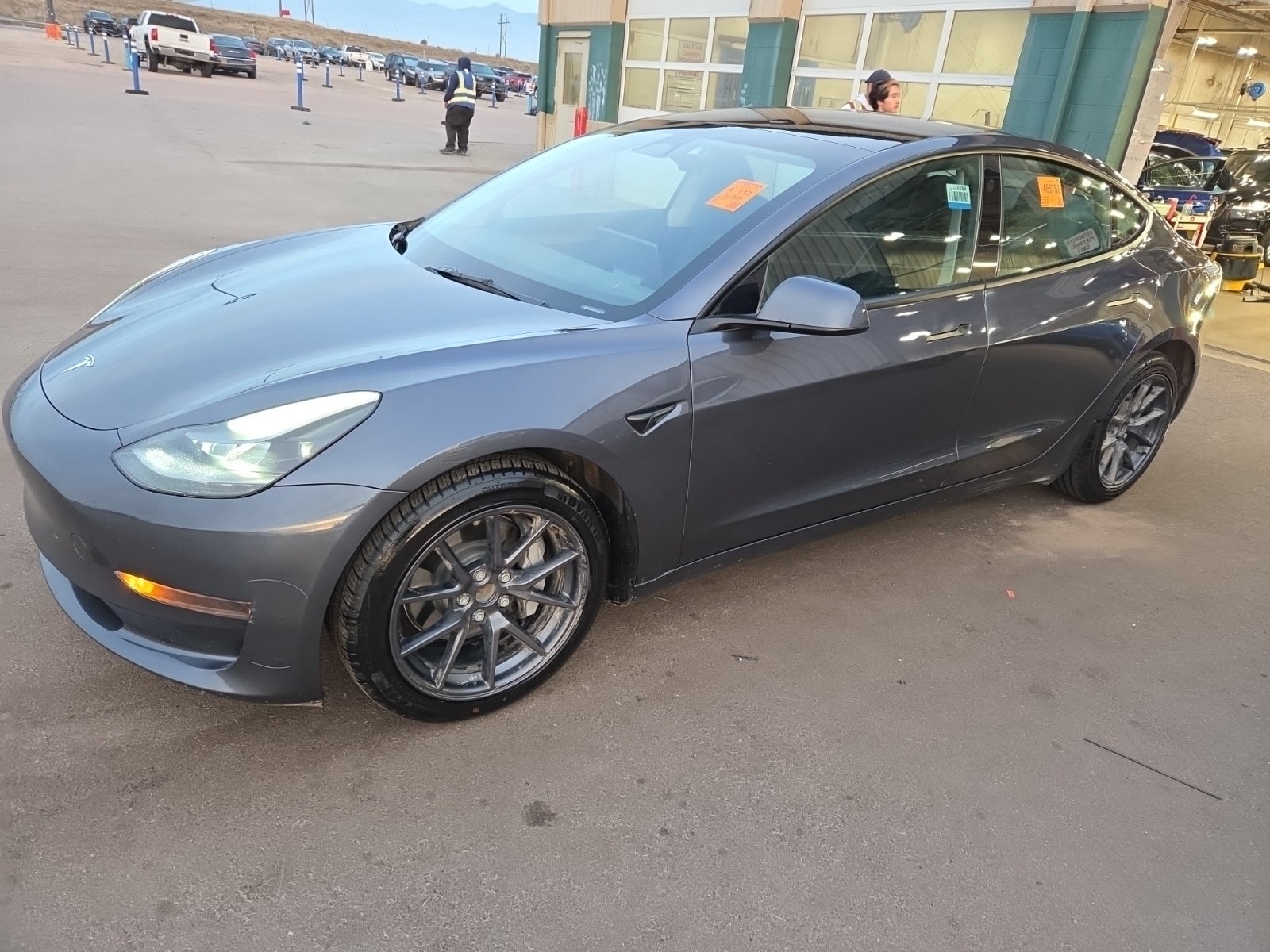 2023 Tesla Model 3 50 KWH Elect Model 3 Standard Range Plus 4d Sedan RWD 4d