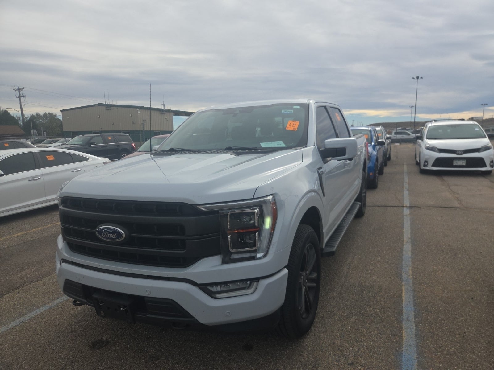 2022 Ford F-150 Lariat 4WD Supercrew 5.5' Box