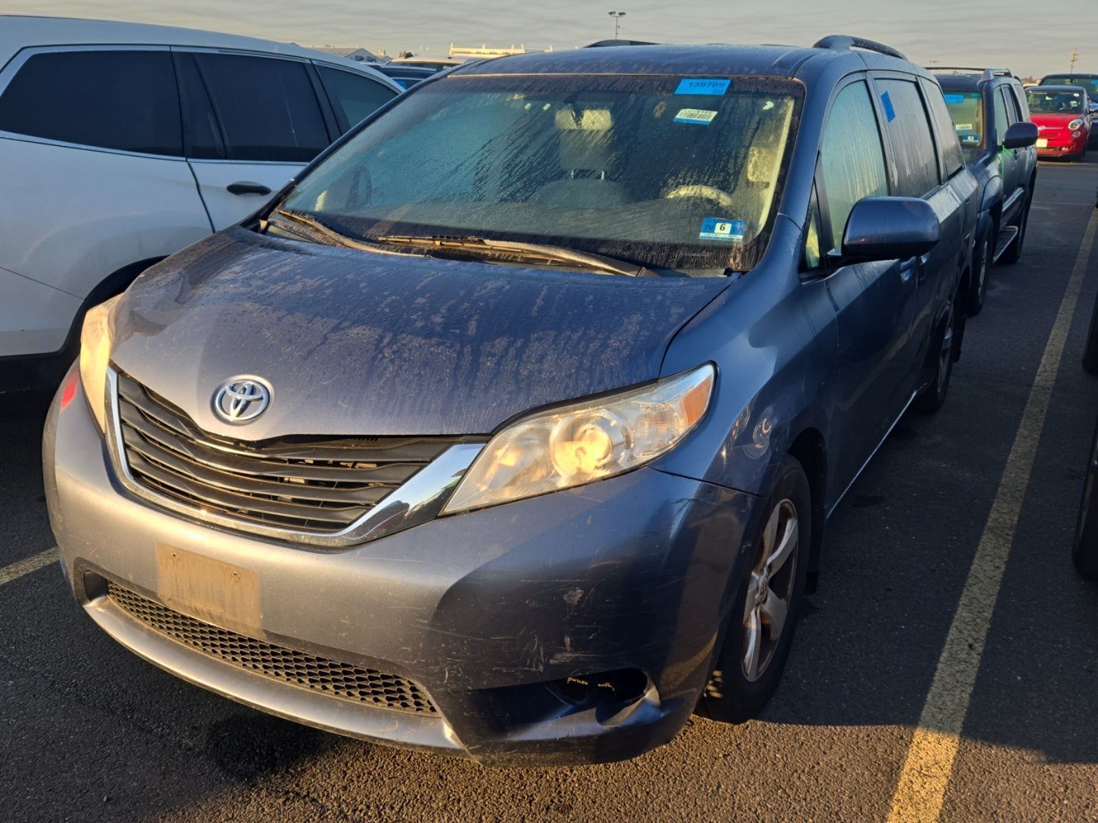 2014 Toyota Sienna LE