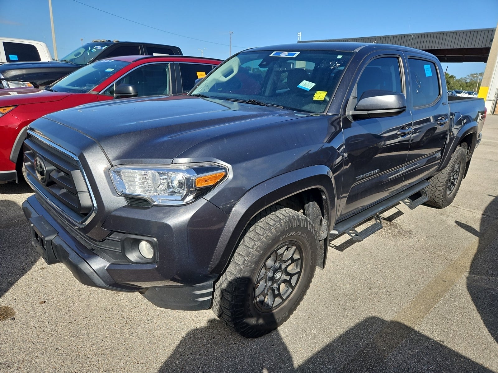 2022 Toyota Tacoma SR5 Double Cab 5' Bed V6 At