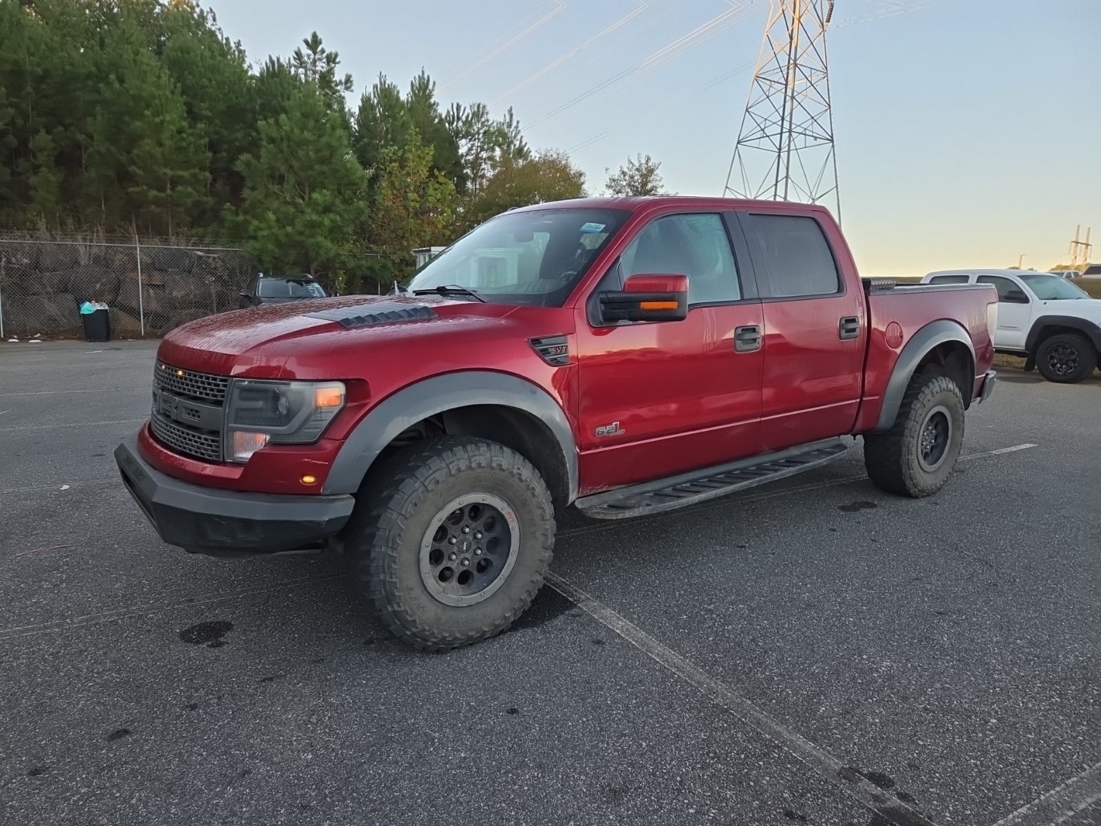 2014 Ford F-150 4WD Supercrew 145" SVT Raptor