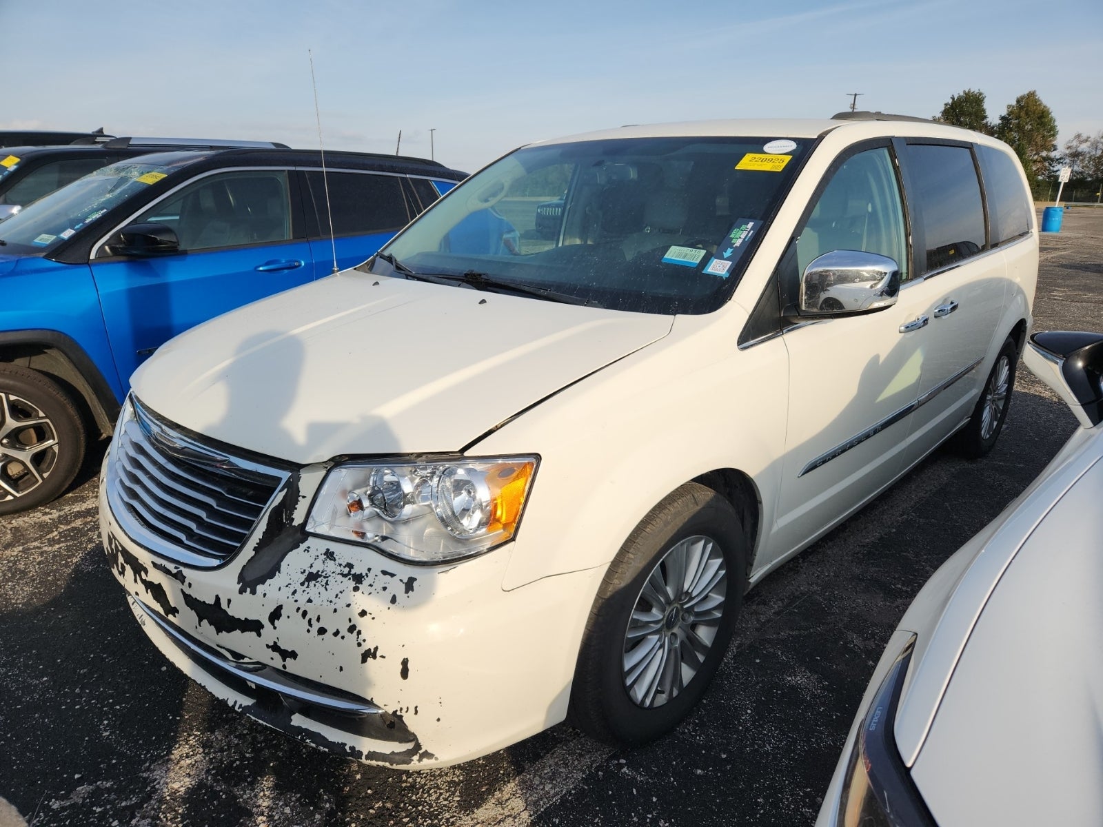 2012 Chrysler Town & Country Touring-L