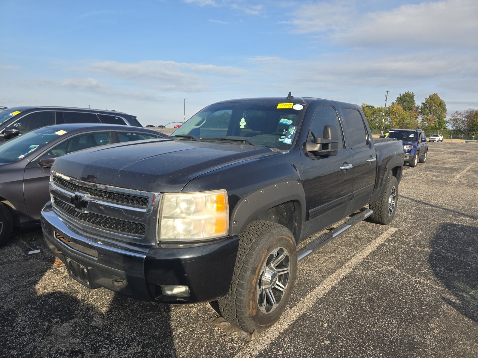 2010 Chevrolet Silverado 1500 4WD Crew Cab 143.5" LT