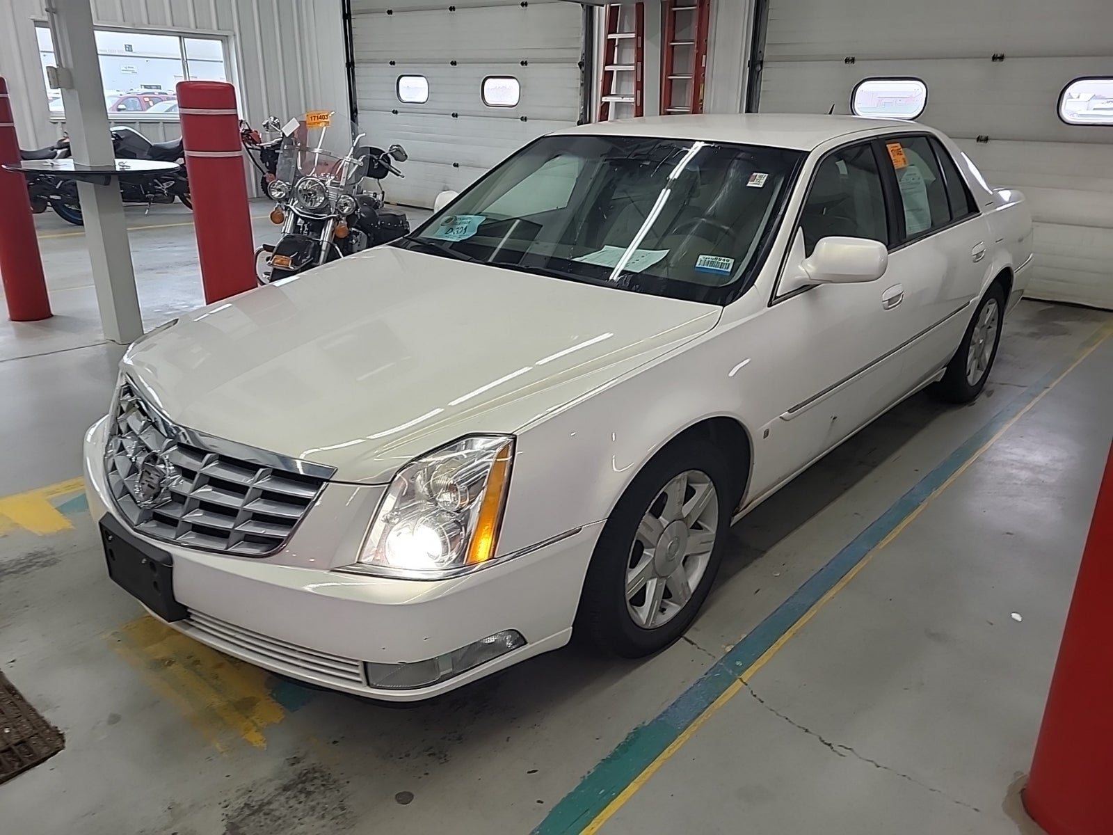 2006 Cadillac DTS W/1sb