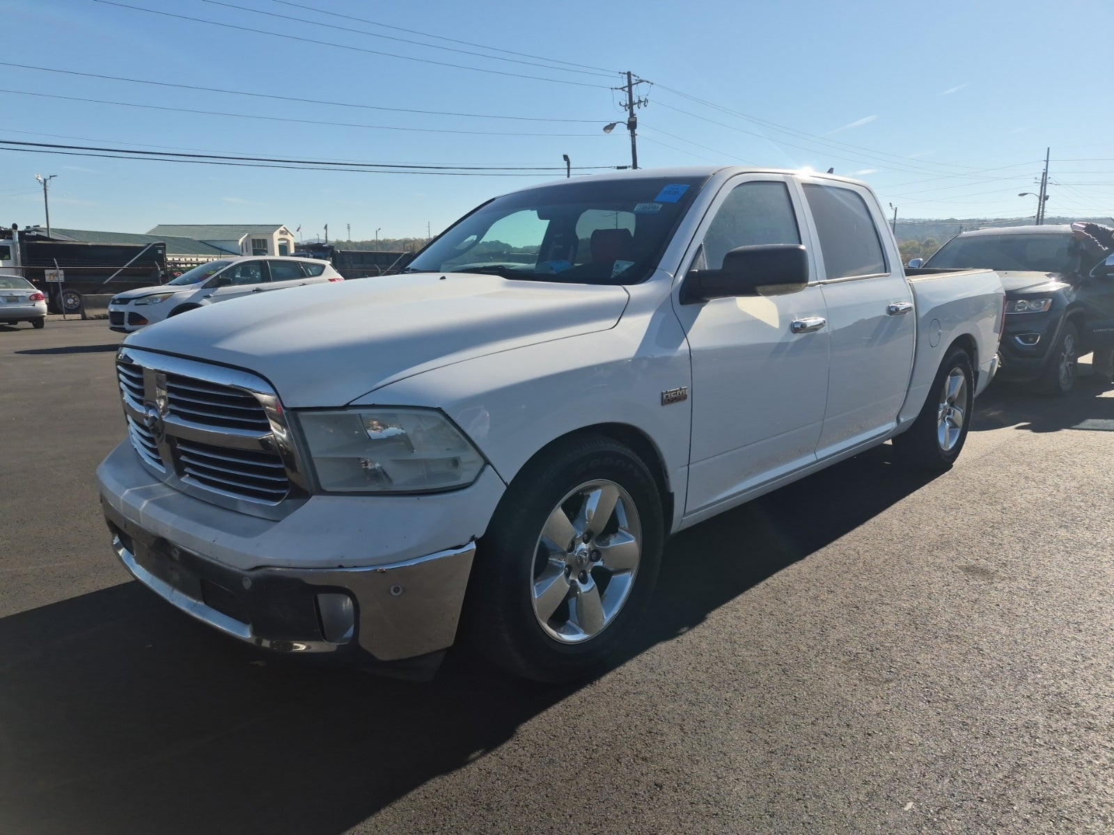 2016 Ram 1500 2WD Crew Cab 140.5" Big Horn