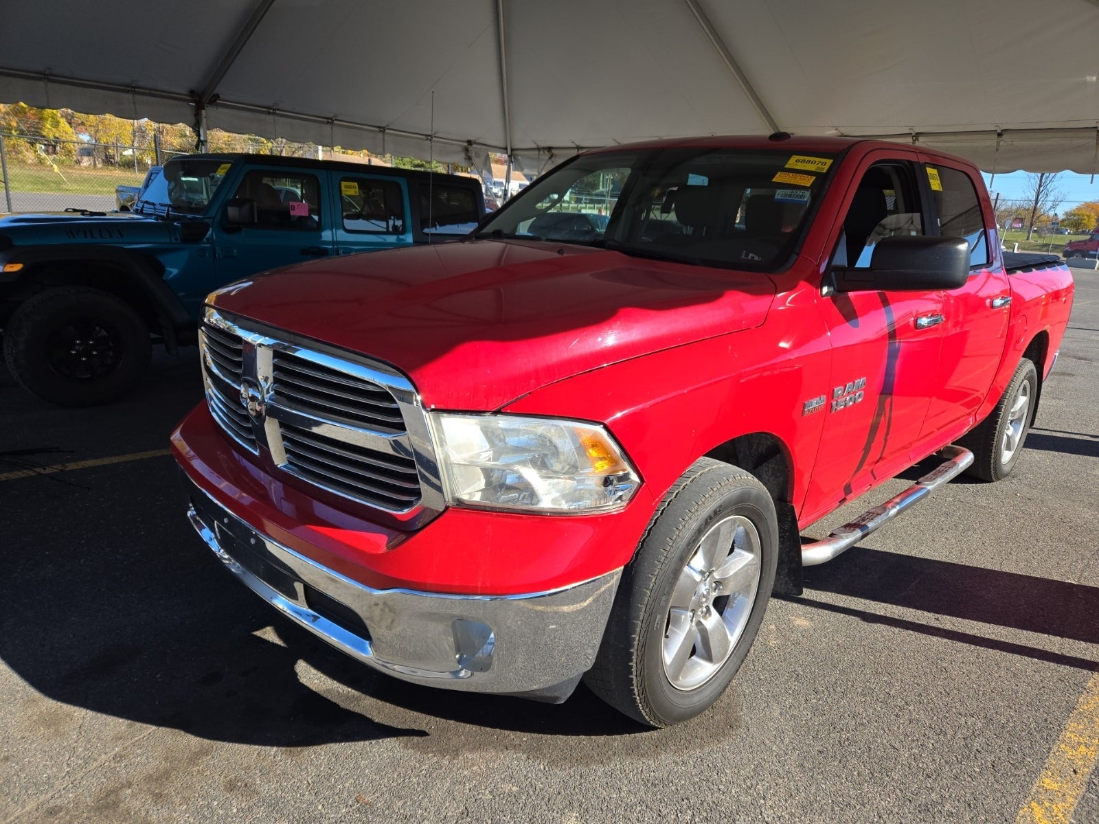 2015 Ram 1500 4WD Crew Cab 140.5" Big Horn