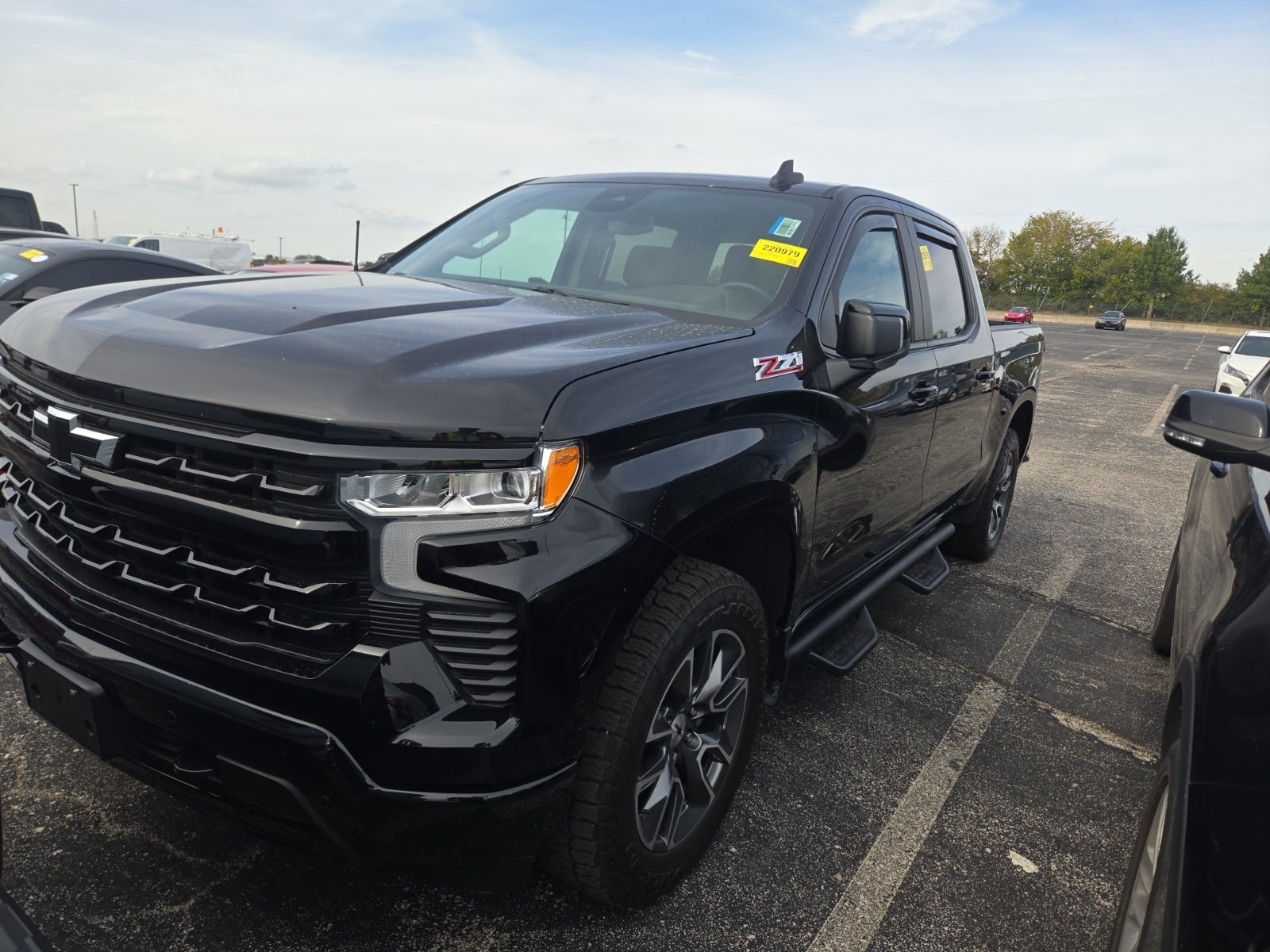 2024 Chevrolet Silverado 1500 4WD Crew Cab 147" RST