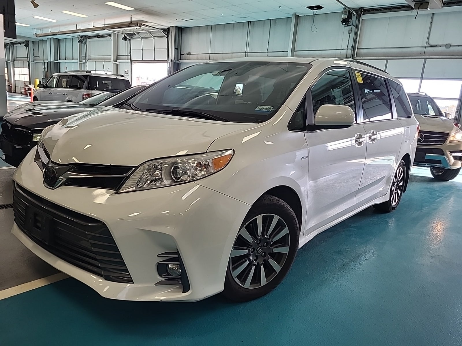 2019 Toyota Sienna XLE Premium