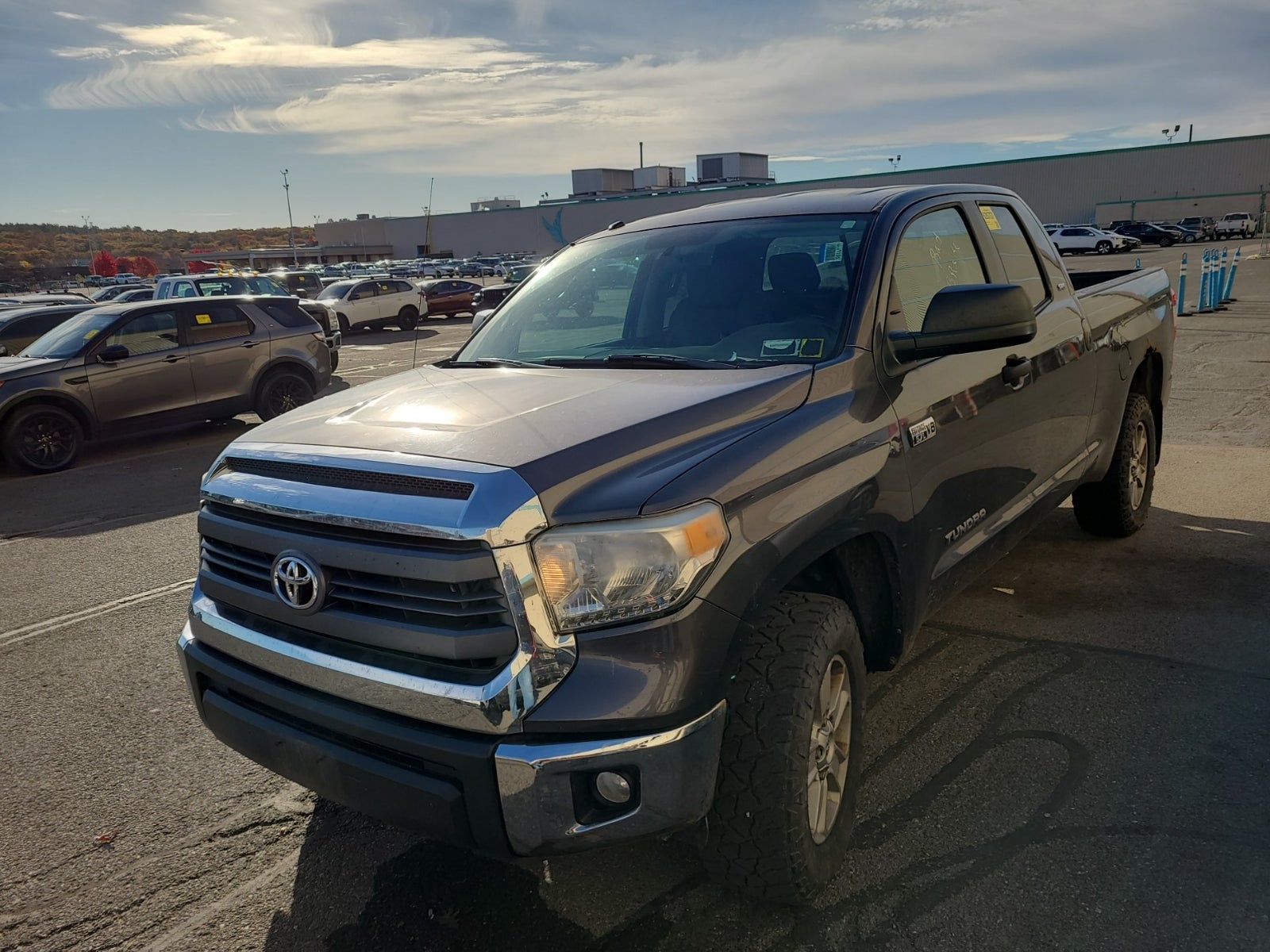 2014 Toyota Tundra Double Cab 5.7l V8 6-SPD At SR5
