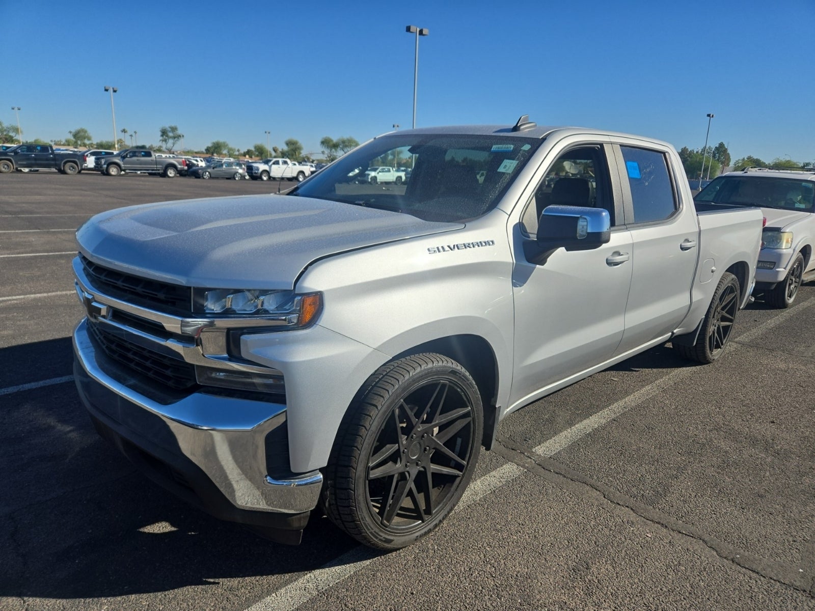 2019 Chevrolet Silverado 1500 2WD Crew Cab 147" LT