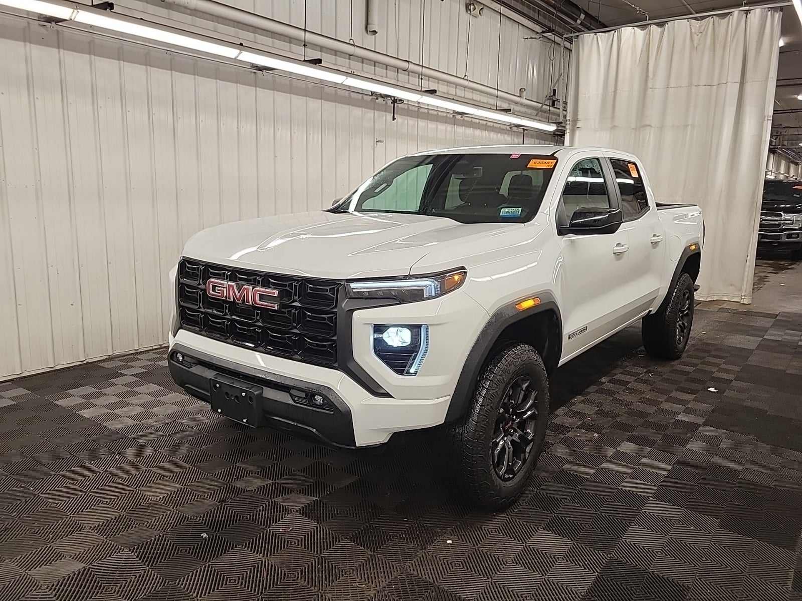 2025 GMC Canyon 4WD Crew Cab Elevation