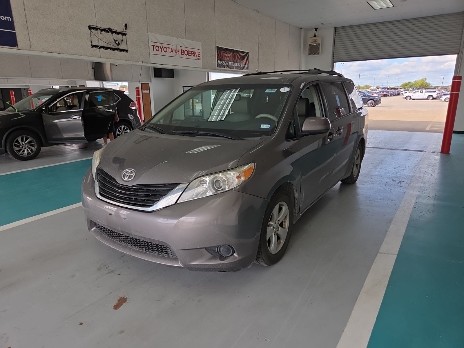 2014 Toyota Sienna LE