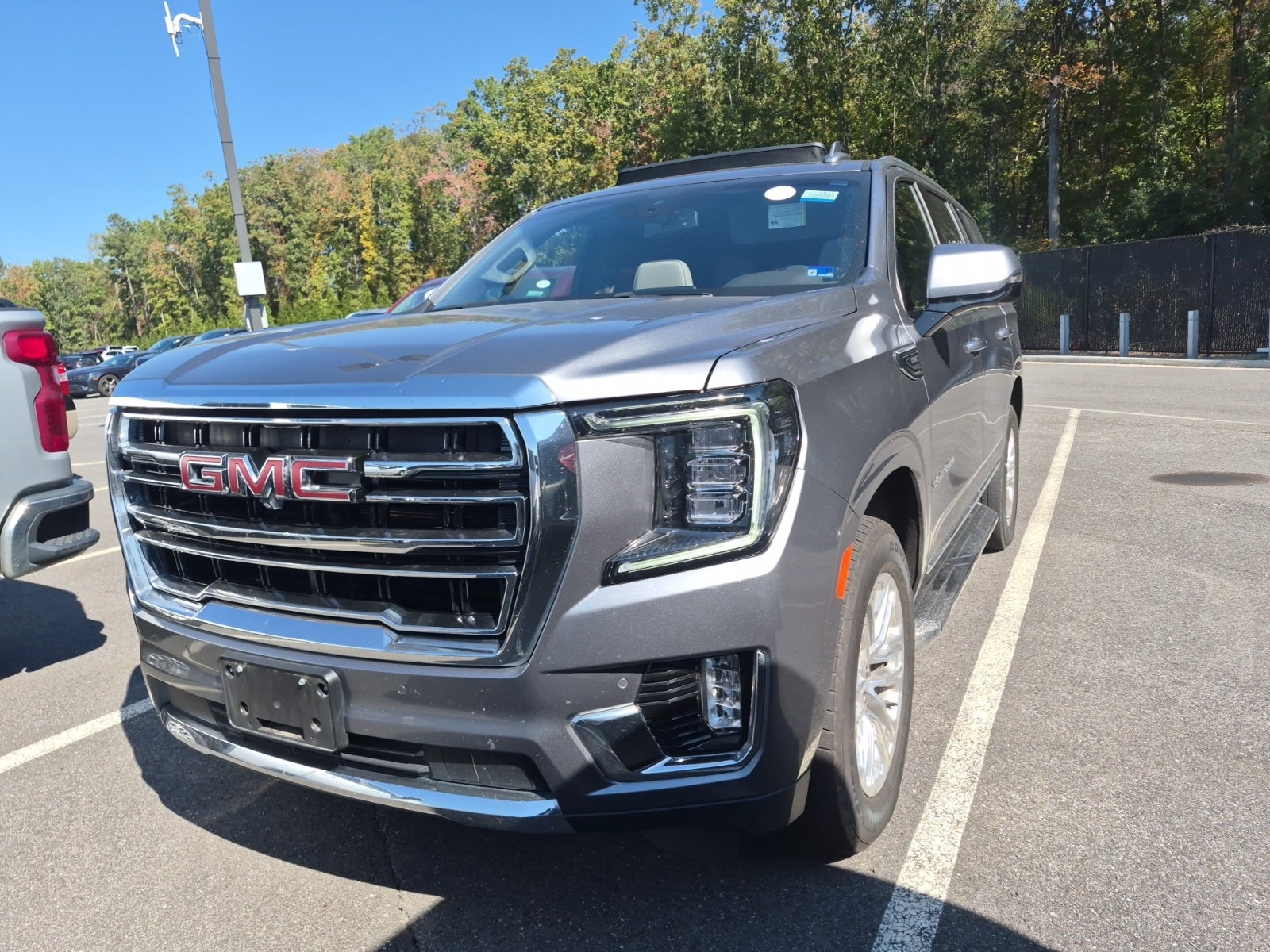2022 GMC Yukon SLT