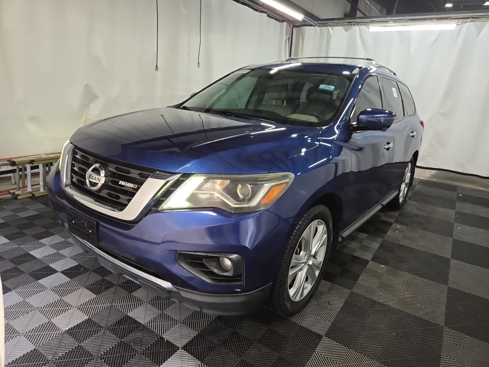 2018 Nissan Pathfinder SL