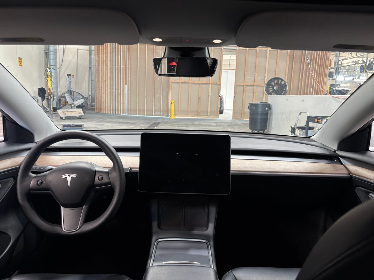 2022 Tesla Model 3 Rear-Wheel Drive in Pearl White — photo 2