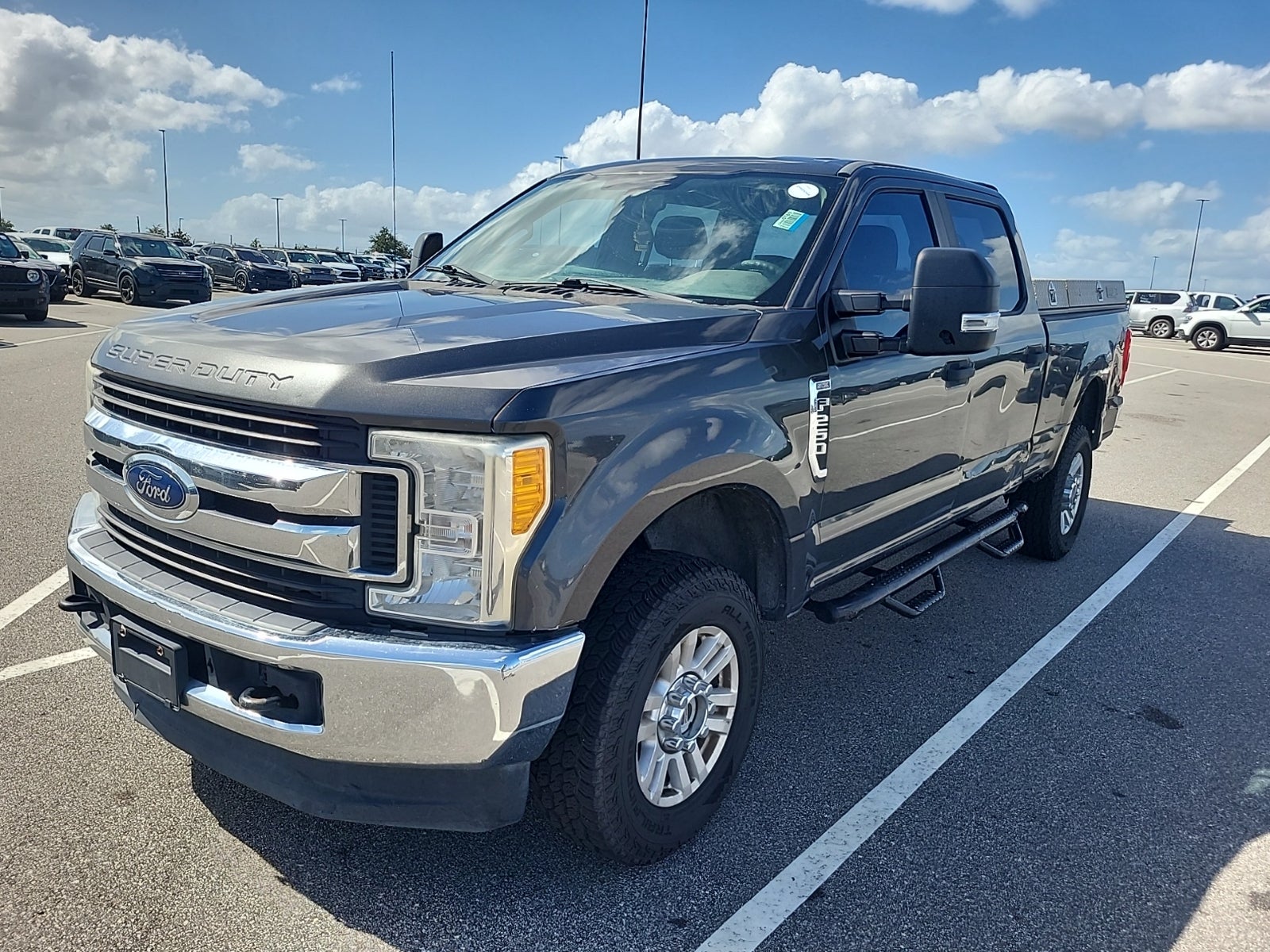 2017 Ford F-250 XL 4WD Crew Cab 6.75' Box
