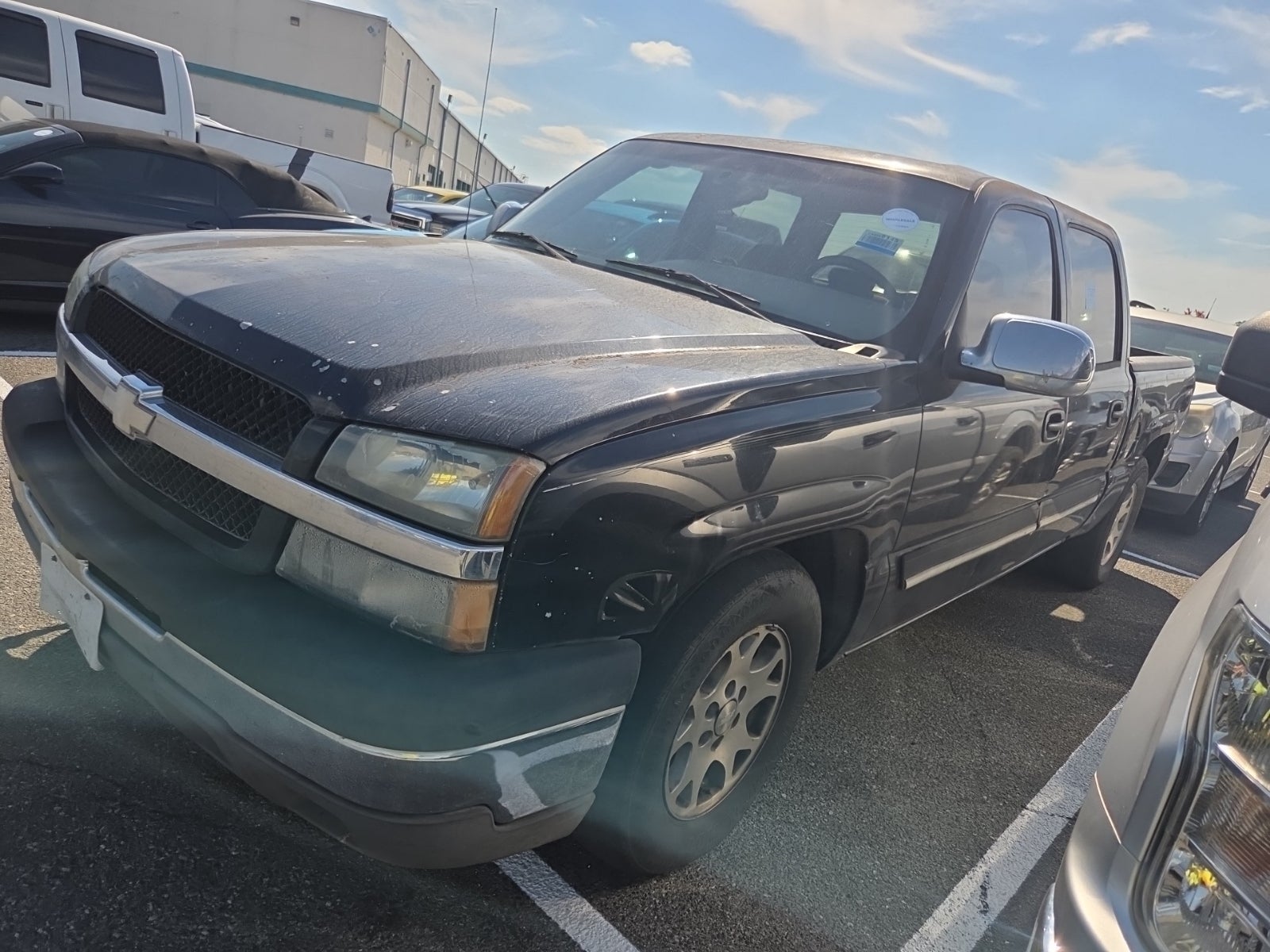 2005 Chevrolet Silverado 1500 Crew Cab 143.5" WB LS